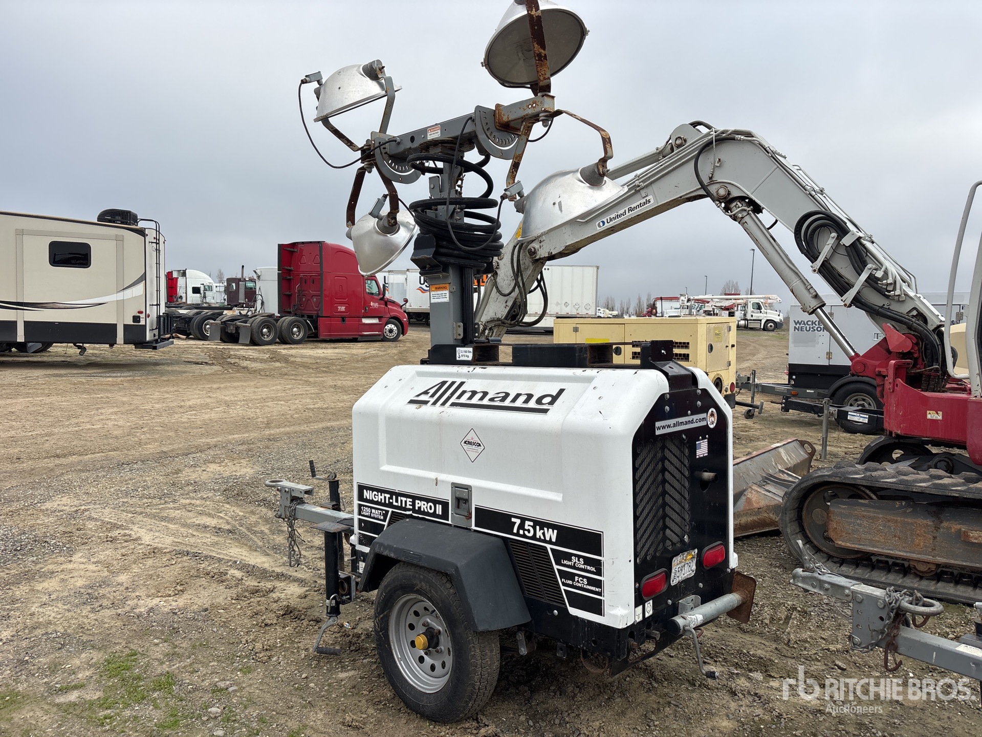 General Appearance with Picture, Left Rear Corner