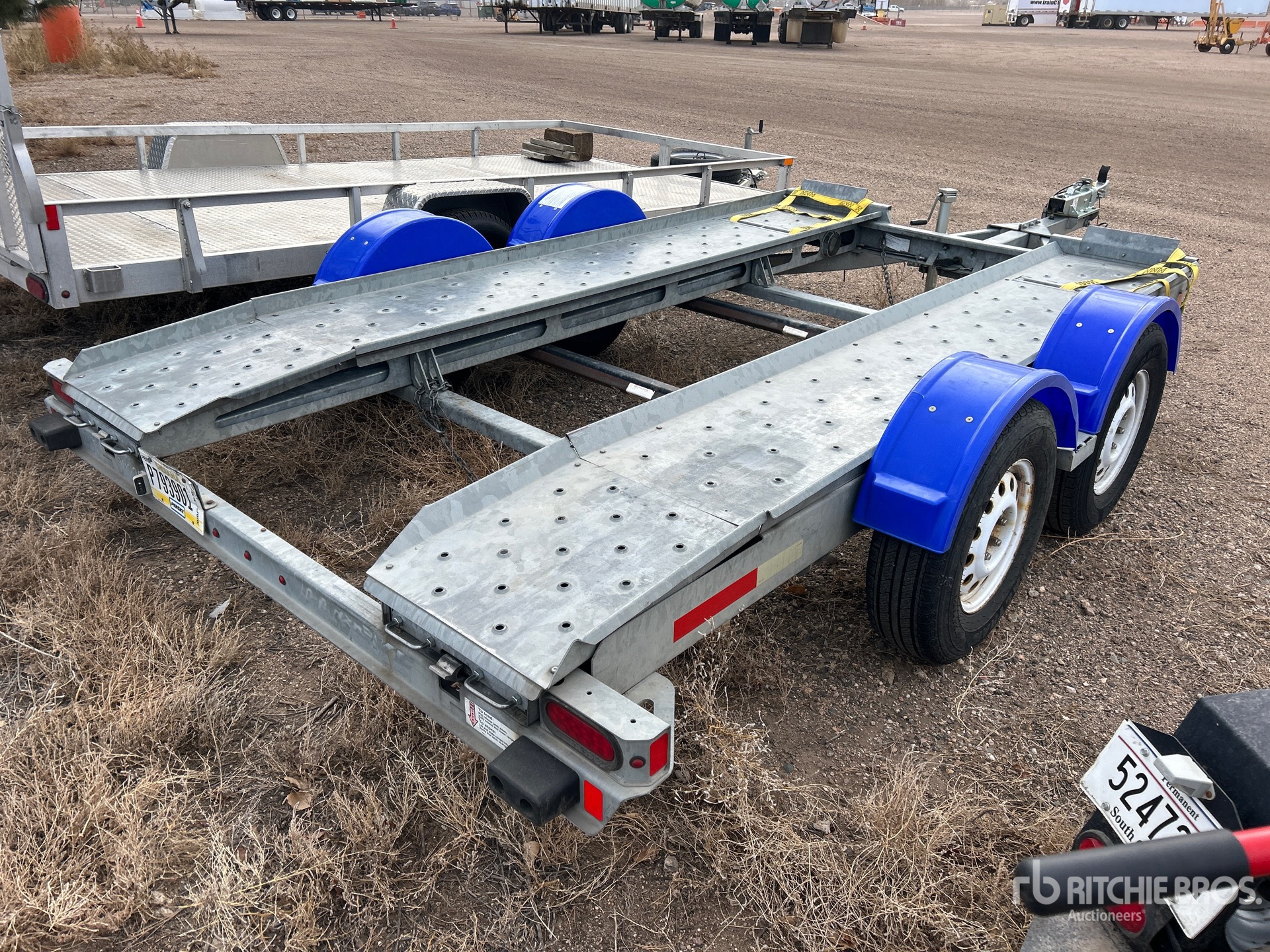 Aspect général with Image, coin arrière droit