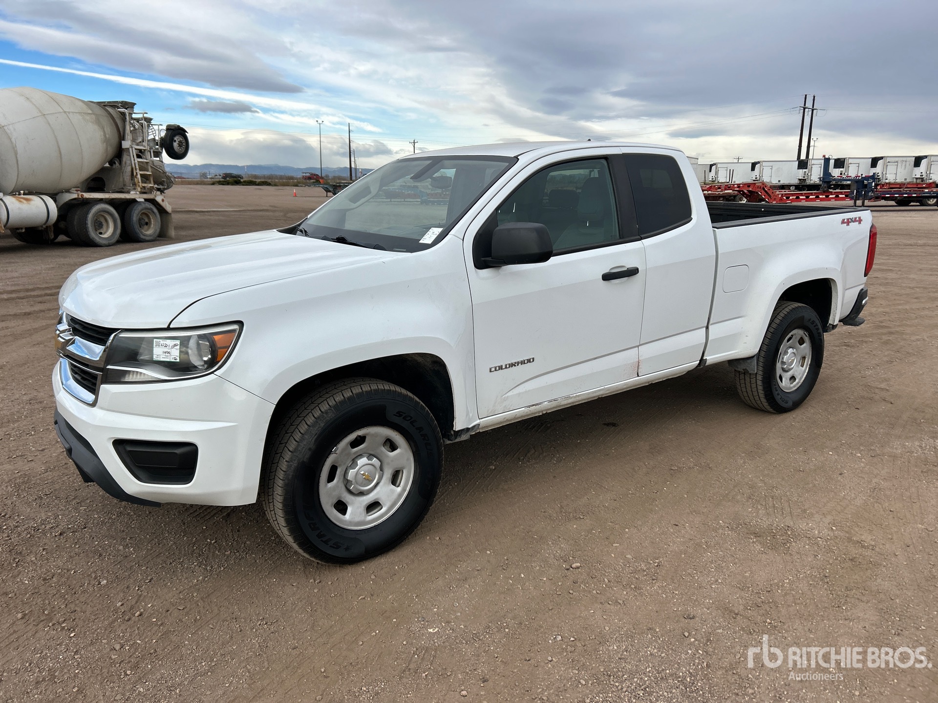 General Appearance with Picture, Left Front Corner