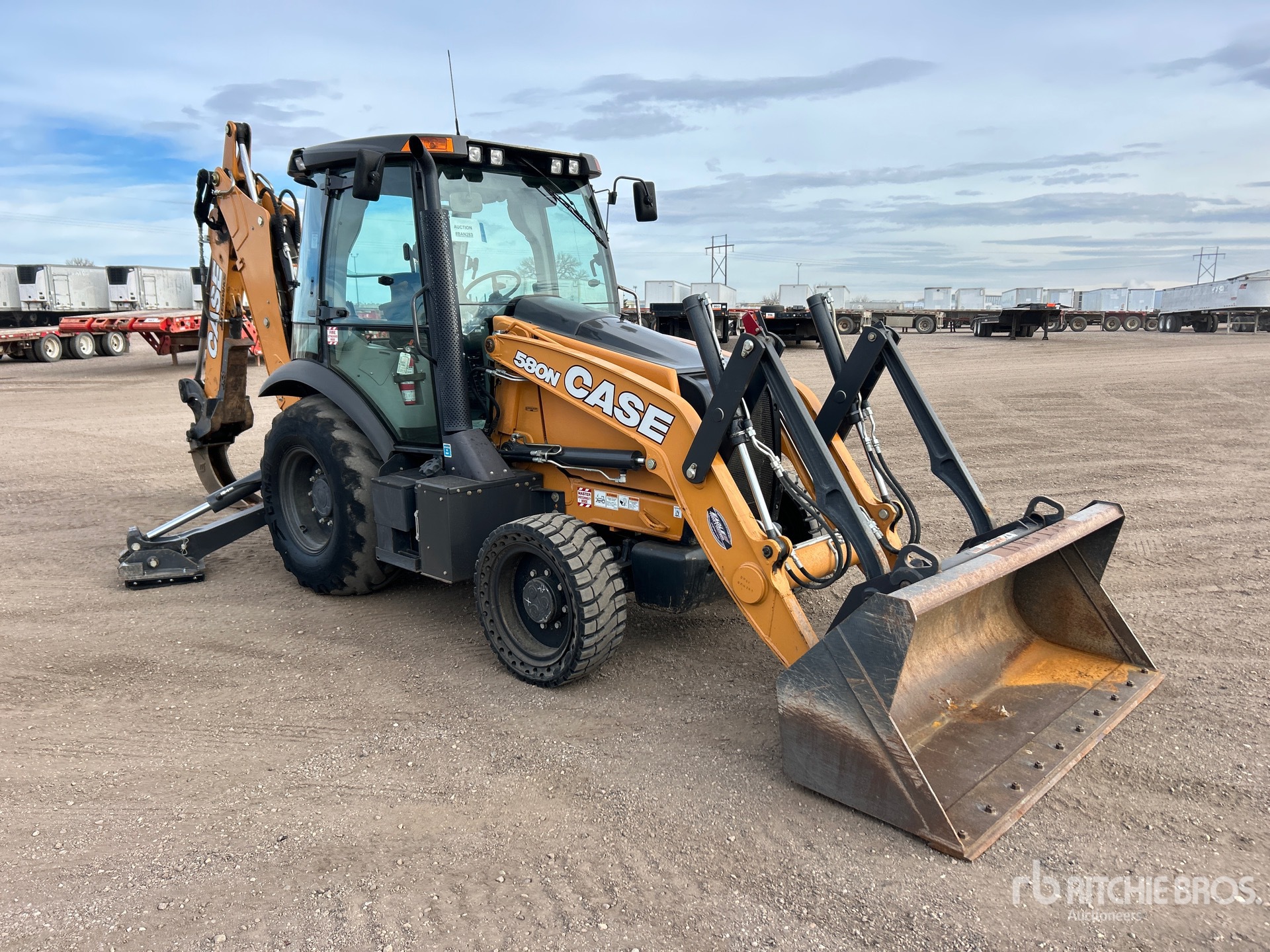 Aspect général with Image, coin avant droit