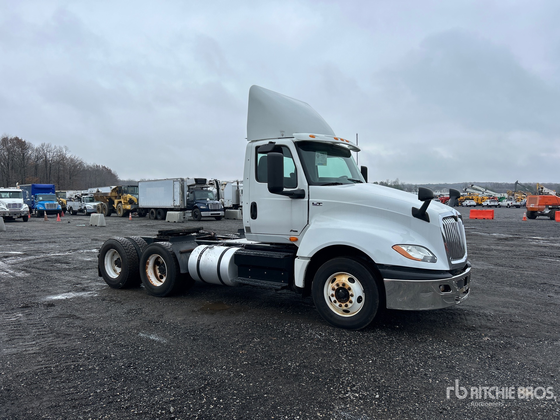 General Appearance with Imagen: esquina delantera derecha