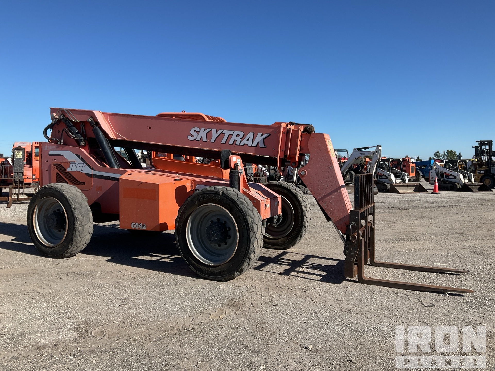 General Appearance with Bild, Ecke vorne rechts