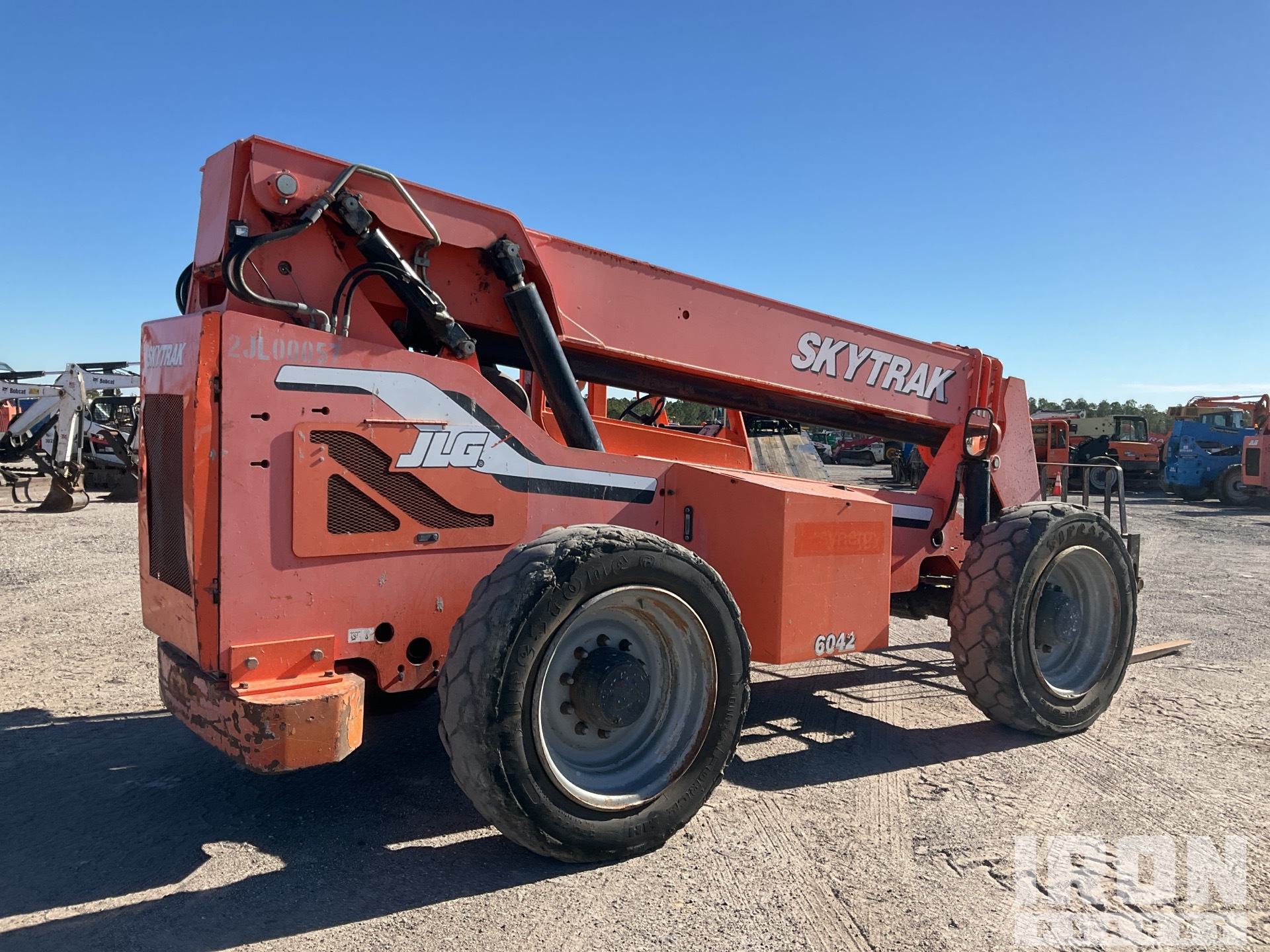 General Appearance with Bild, Ecke hinten rechts