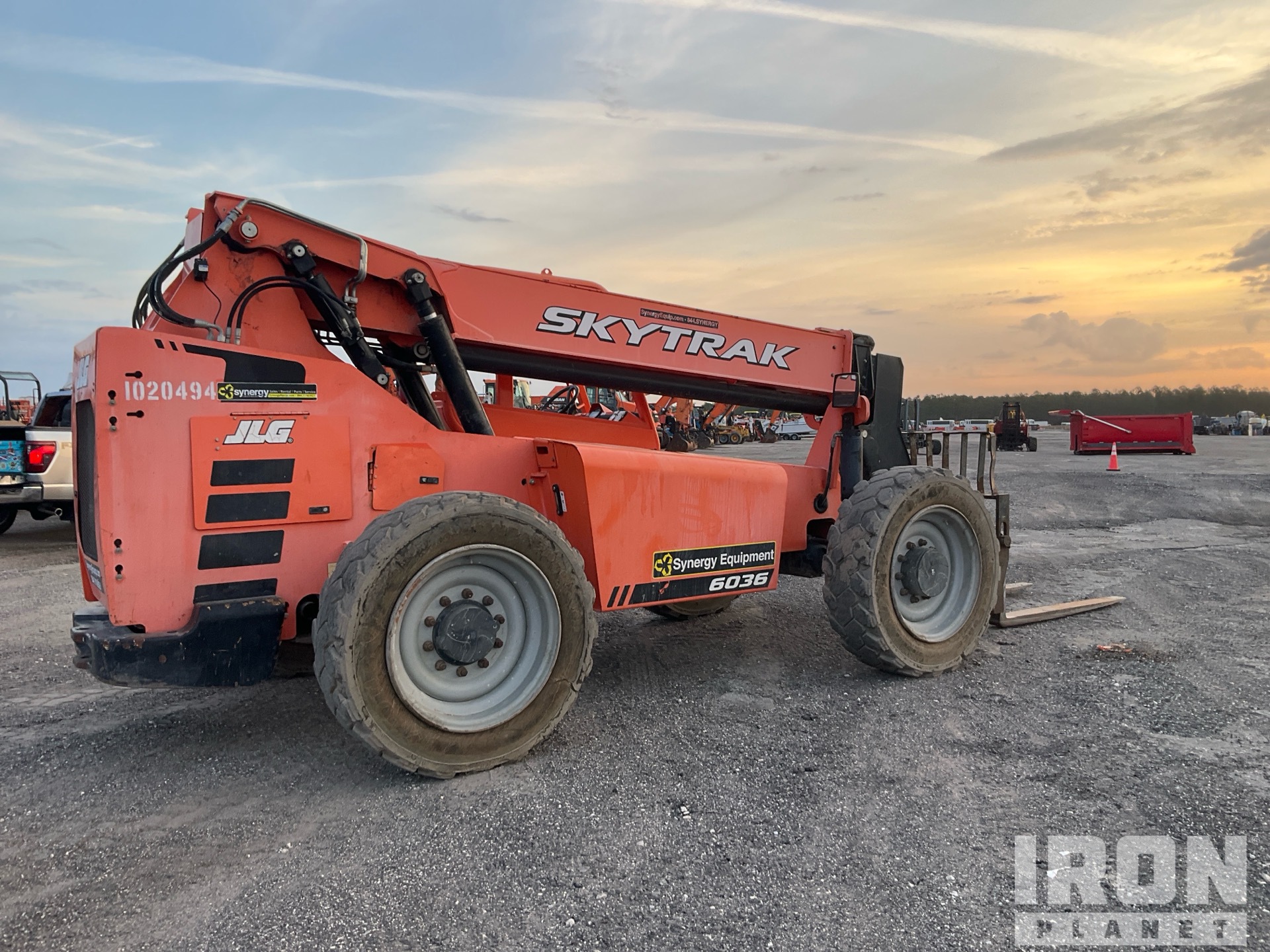 General Appearance with Bild, Ecke hinten rechts