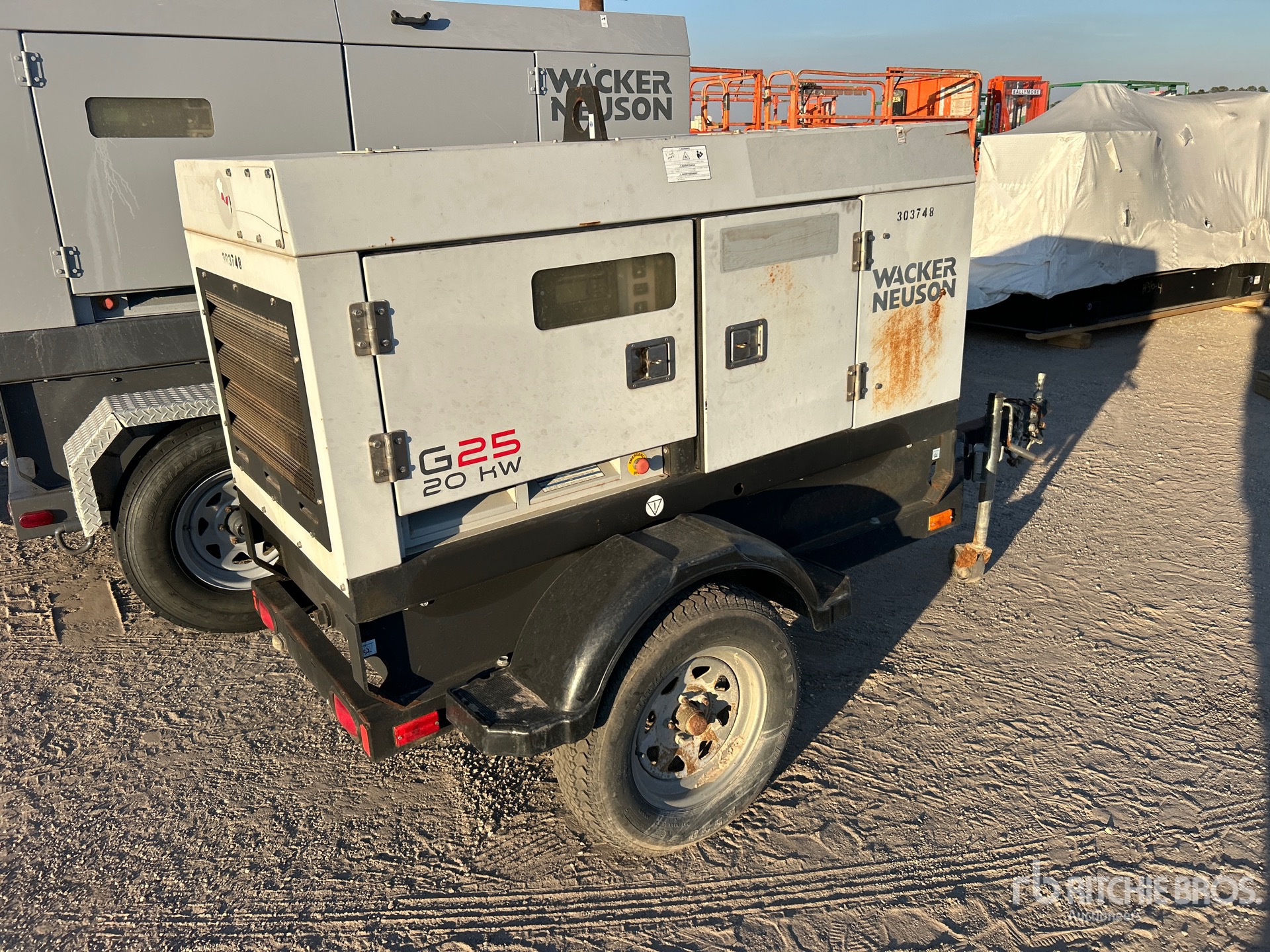 General Appearance with Picture, Right Rear Corner