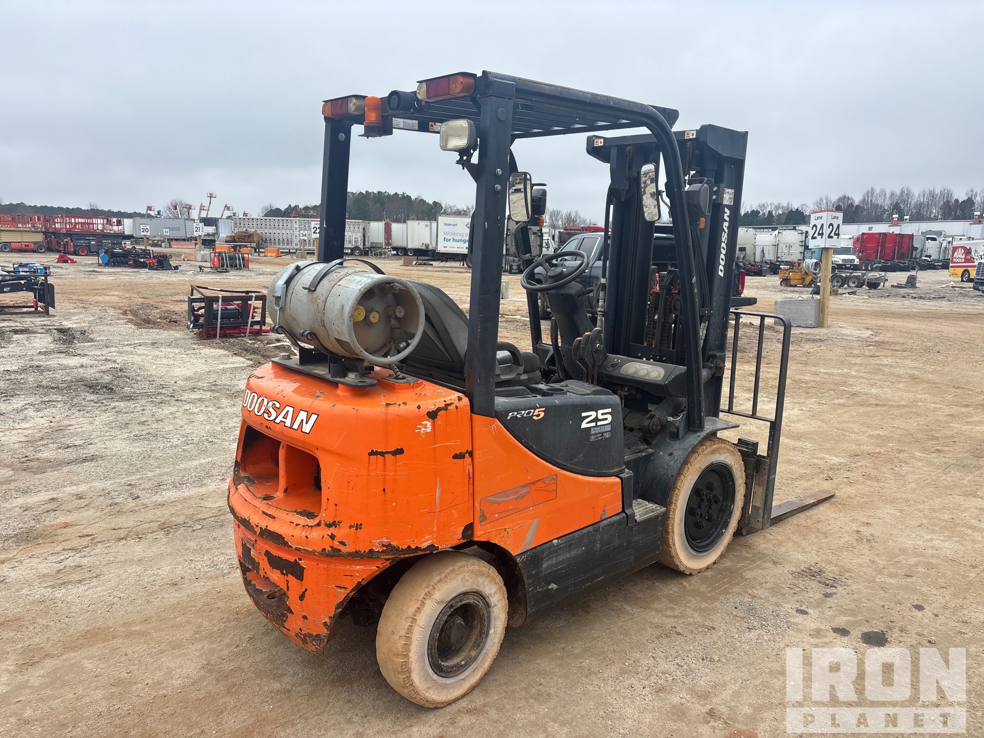 General Appearance with Imagen: esquina trasera derecha