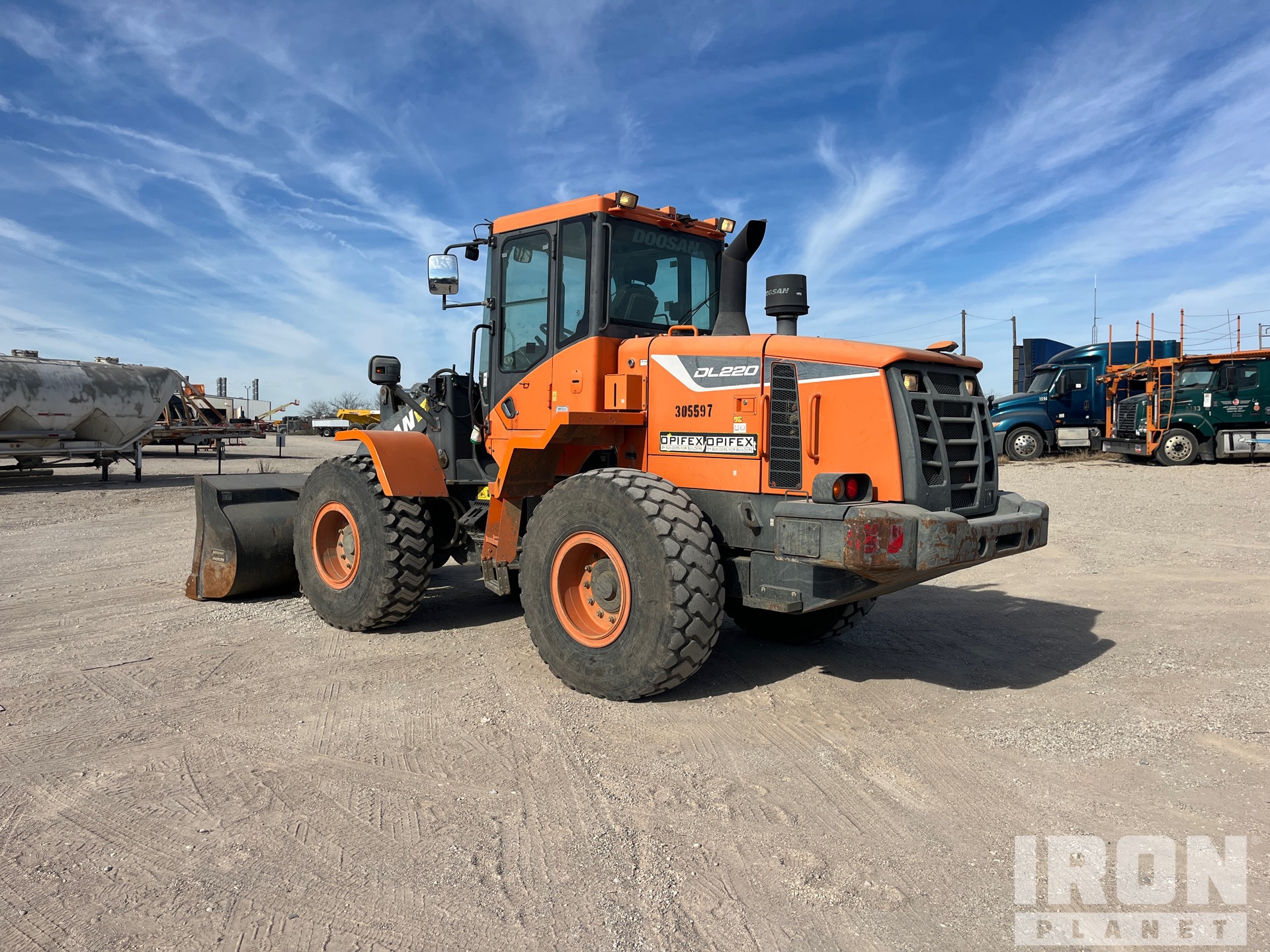 General Appearance with Zdjęcie, lewy dolny róg