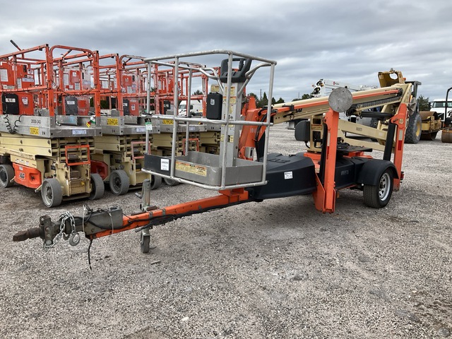 2016 JLG T-350 Towable Lift
