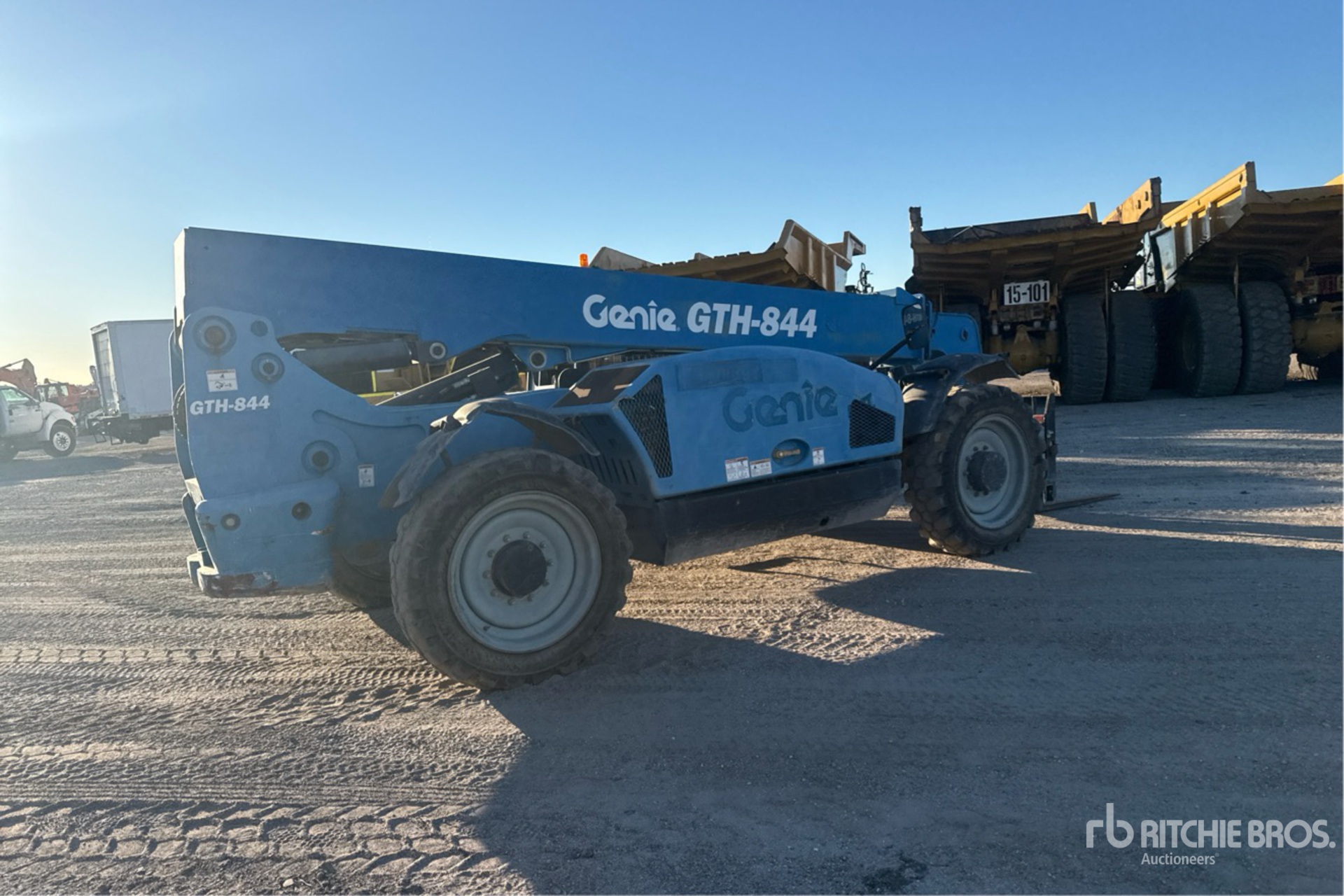 General Appearance with Bild, Ecke hinten rechts