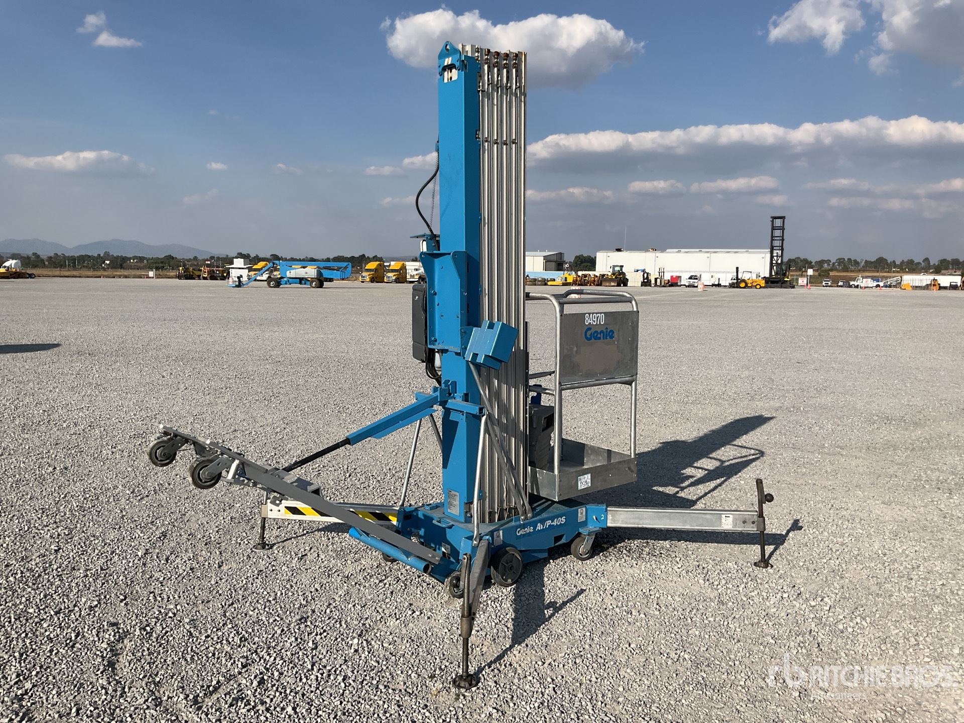 General Appearance with Imagen: esquina trasera derecha