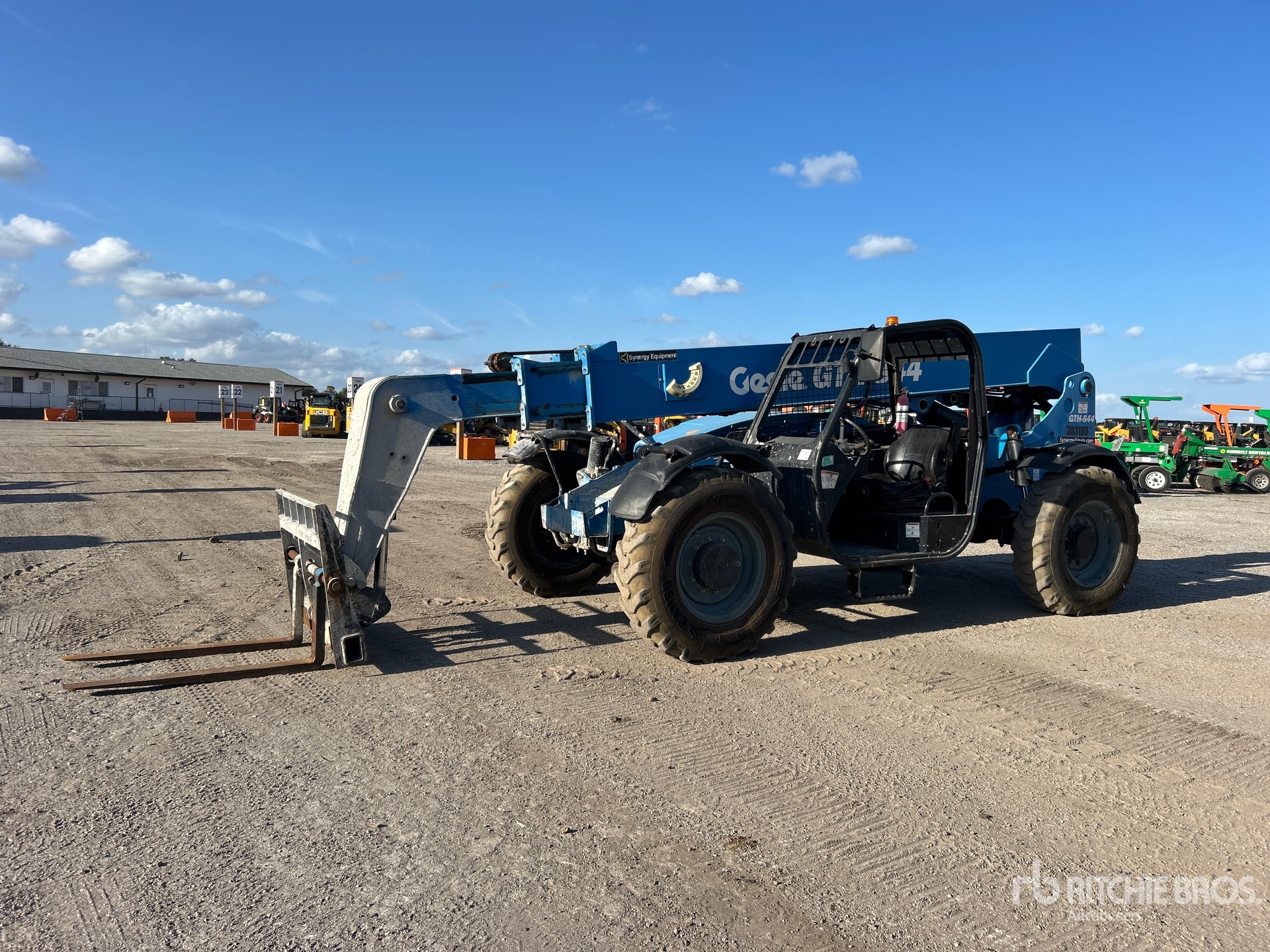 General Appearance with Featured Photo