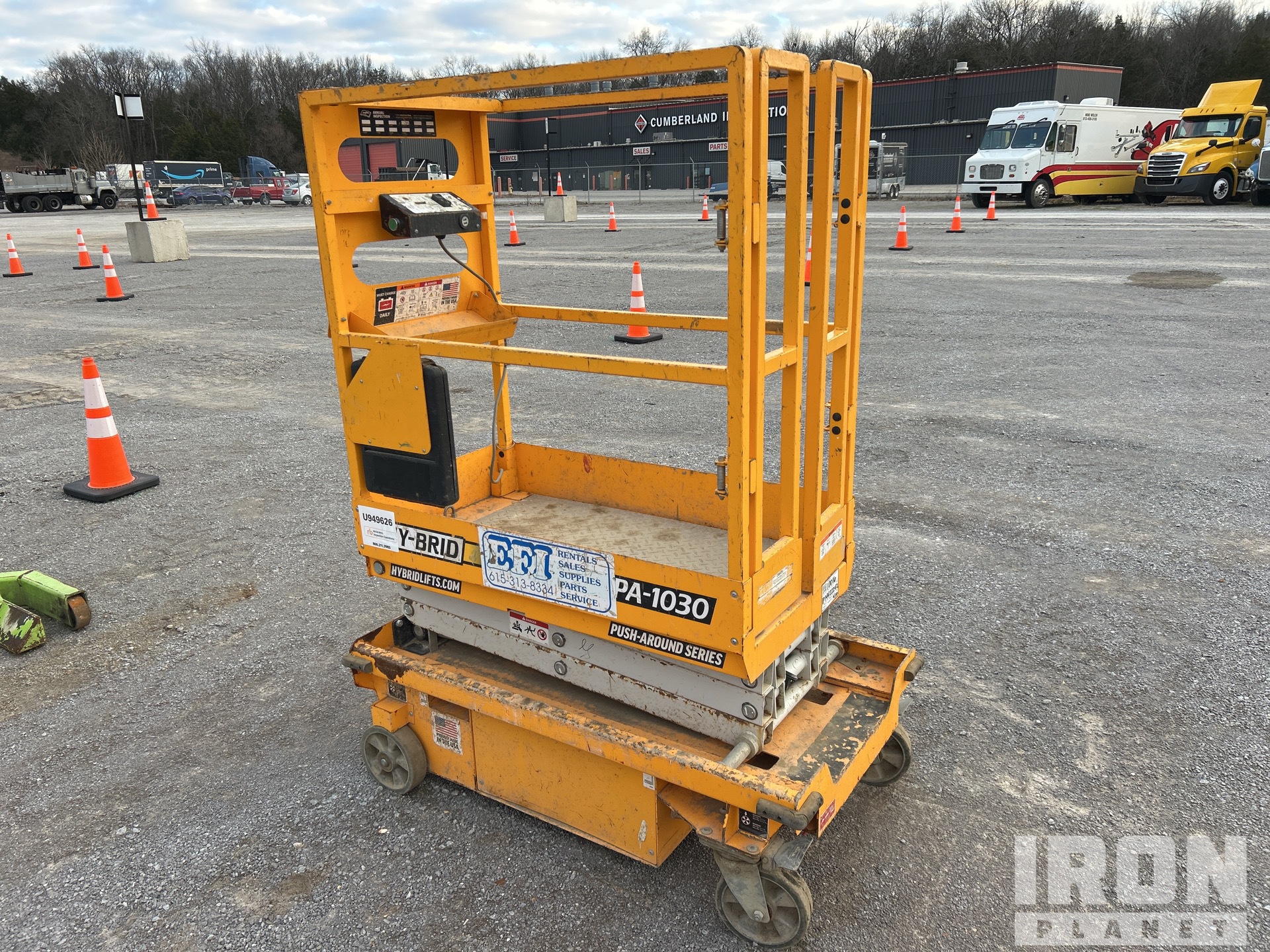 General Appearance with Picture, Left Rear Corner