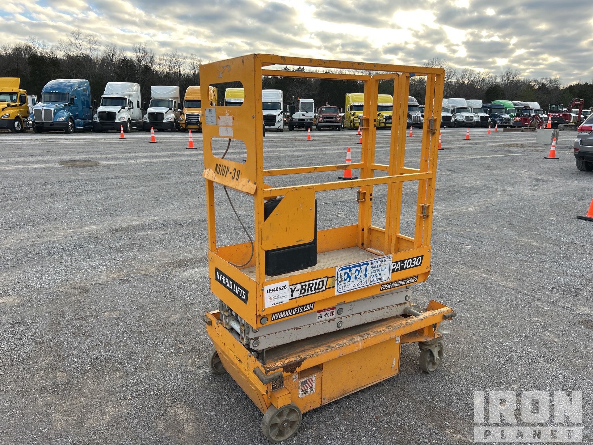 General Appearance with Picture, Left Front Corner