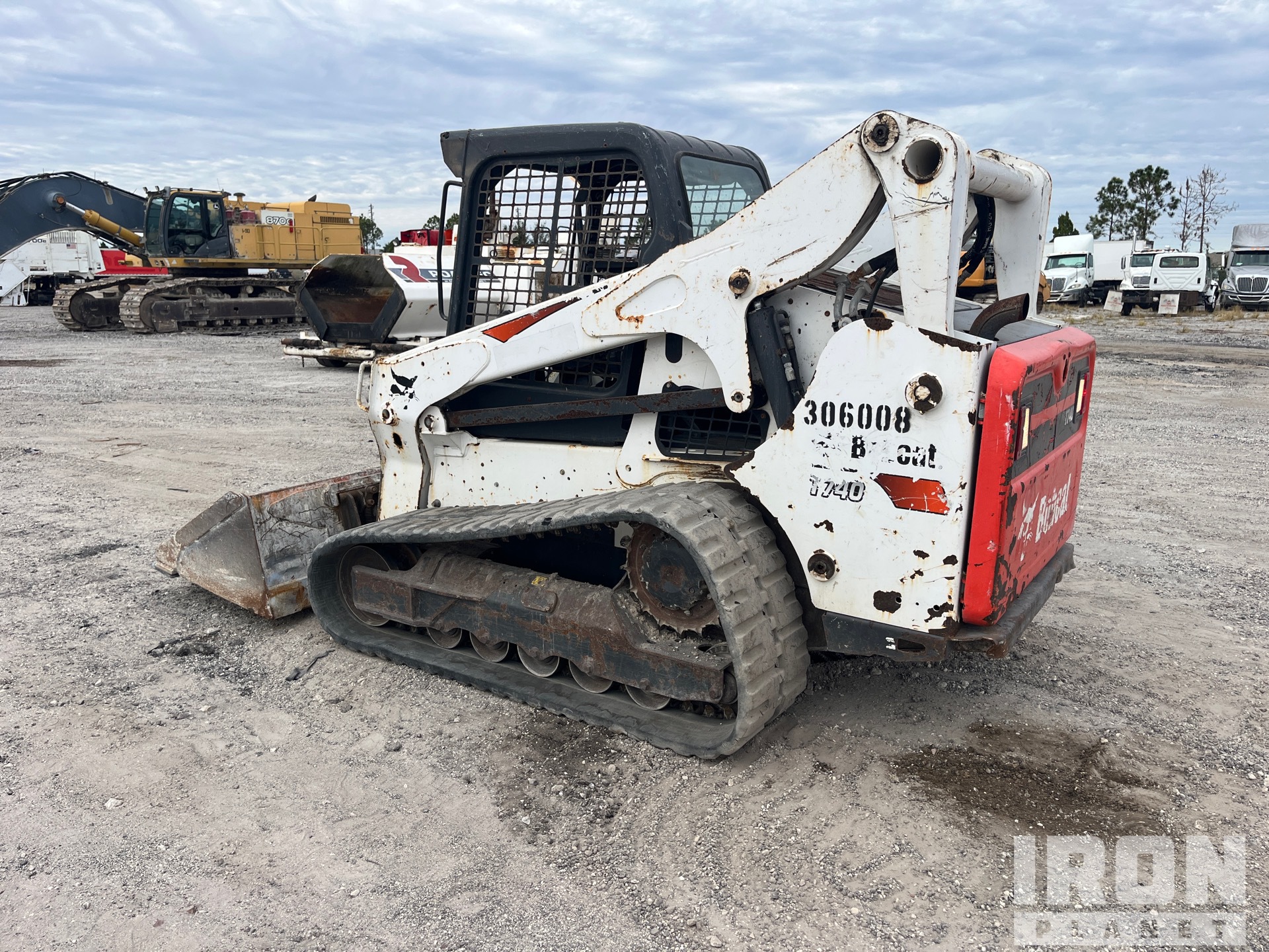 Aspect général with Image, coin arrière gauche