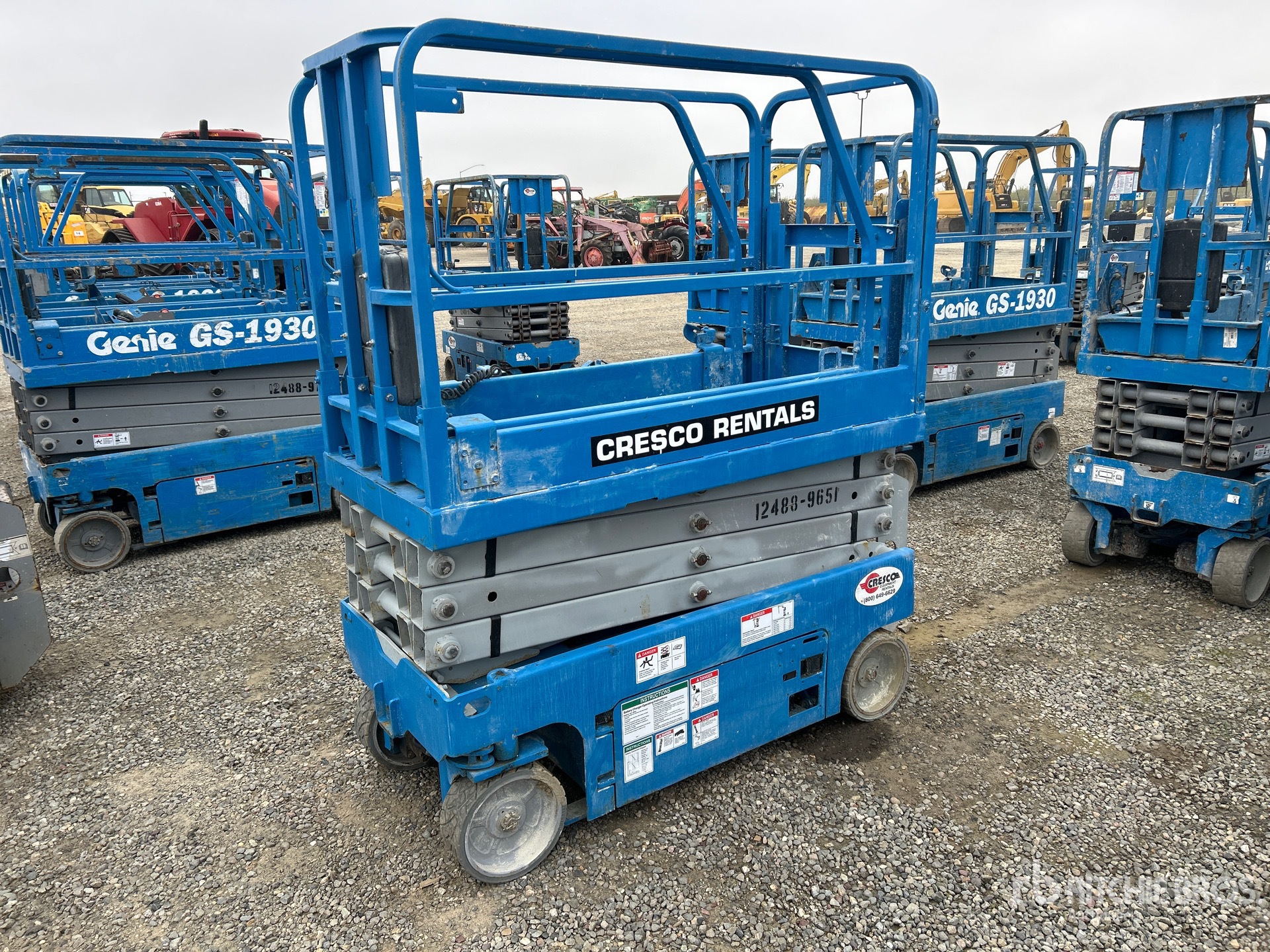 General Appearance with Picture, Left Front Corner