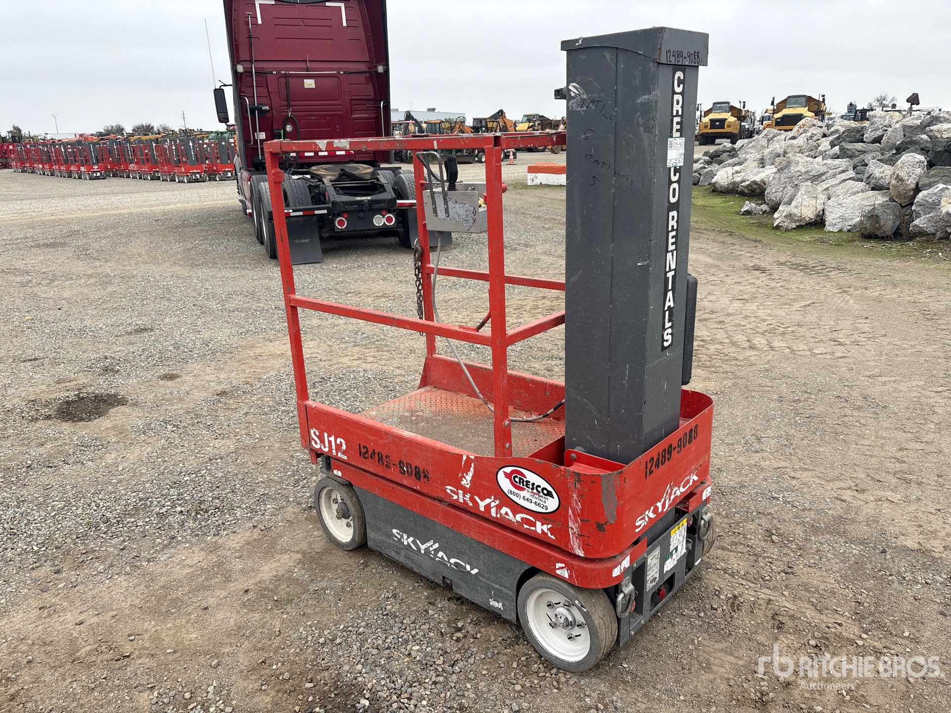 General Appearance with Picture, Left Rear Corner