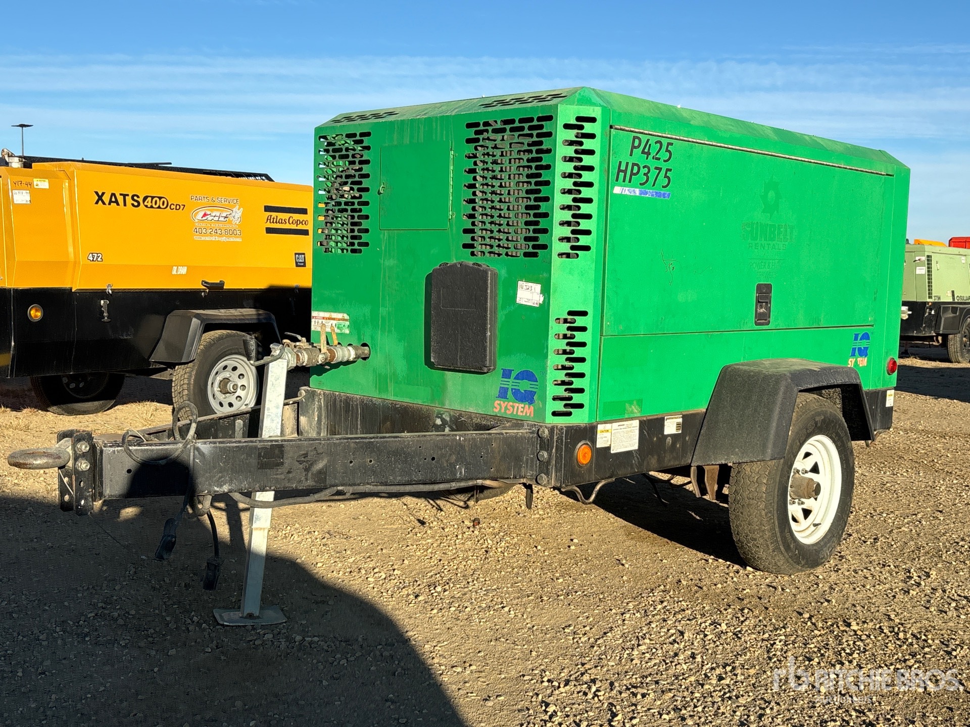 General Appearance with Foto, angolo anteriore sinistro