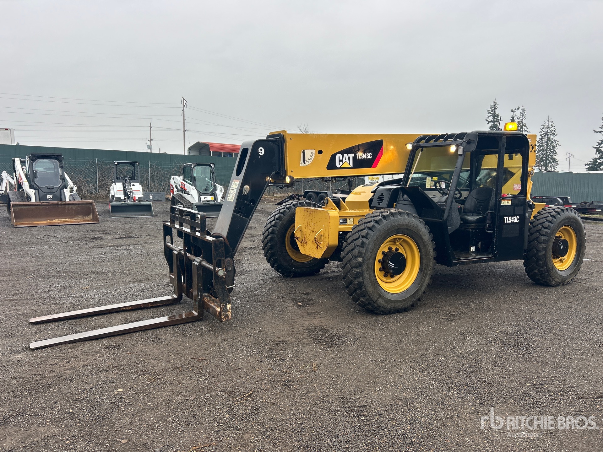 General Appearance with Bild, Ecke vorne links