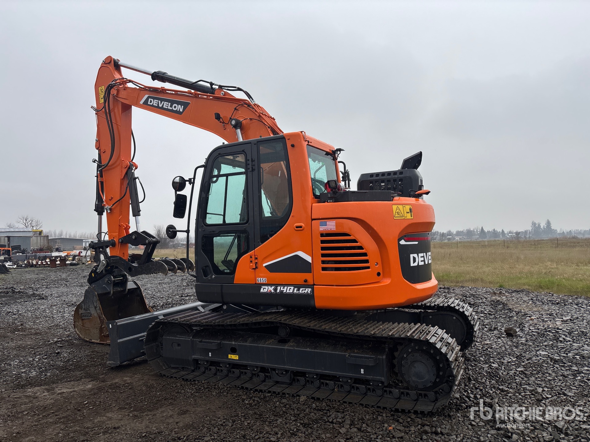 General Appearance with Imagen: esquina trasera izquierda