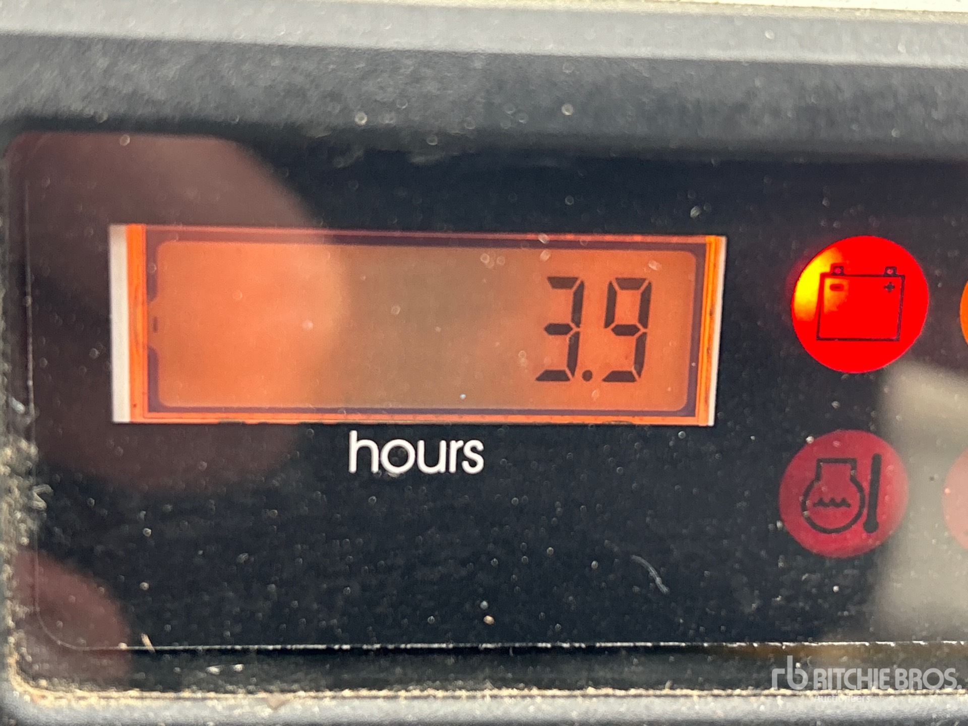 General Appearance with Hour Meter / Odometer