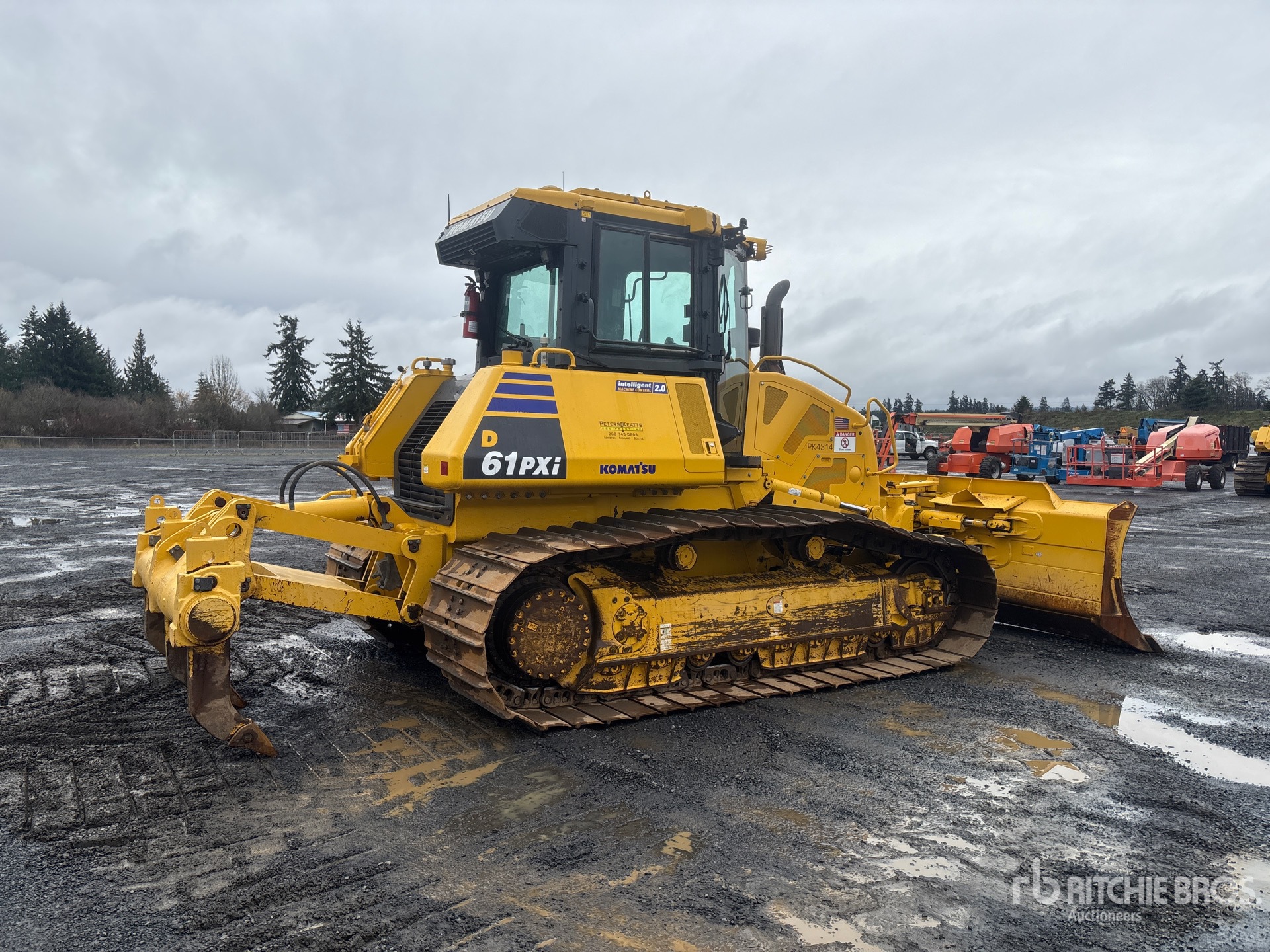 General Appearance with Picture, Right Rear Corner