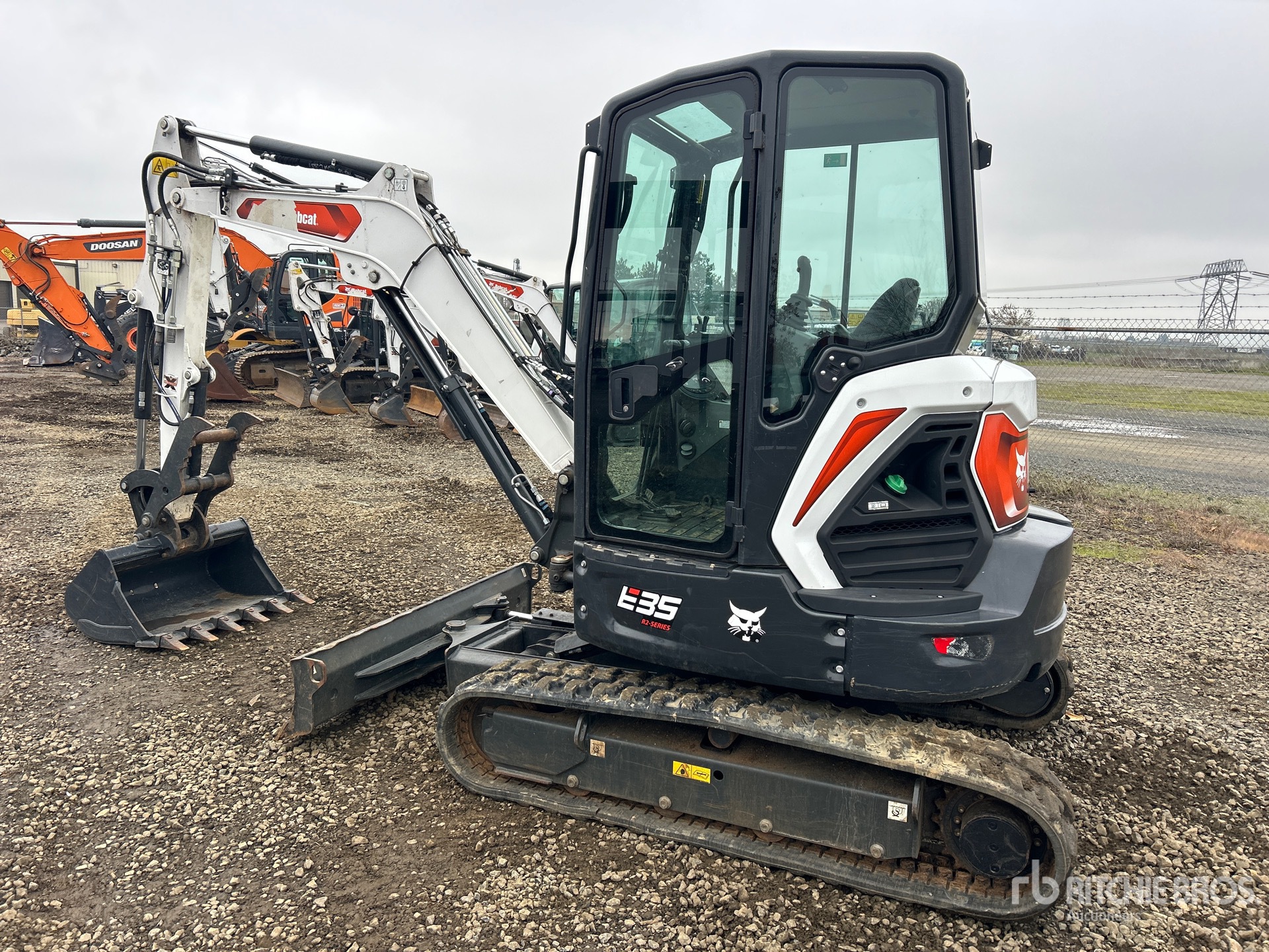 General Appearance with Picture, Left Rear Corner