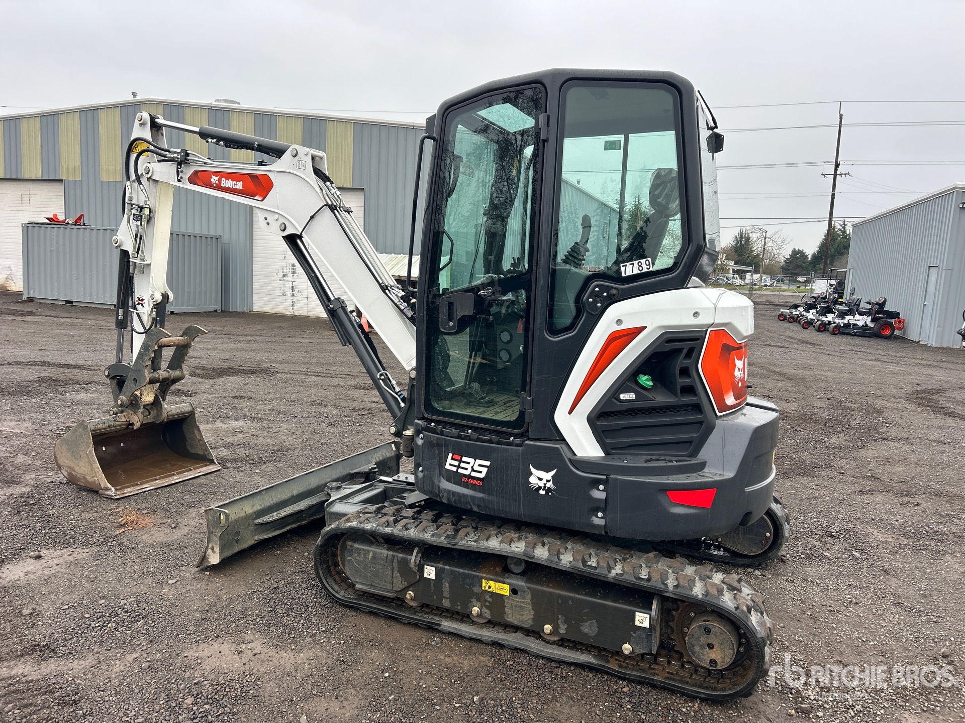 General Appearance with Picture, Left Rear Corner