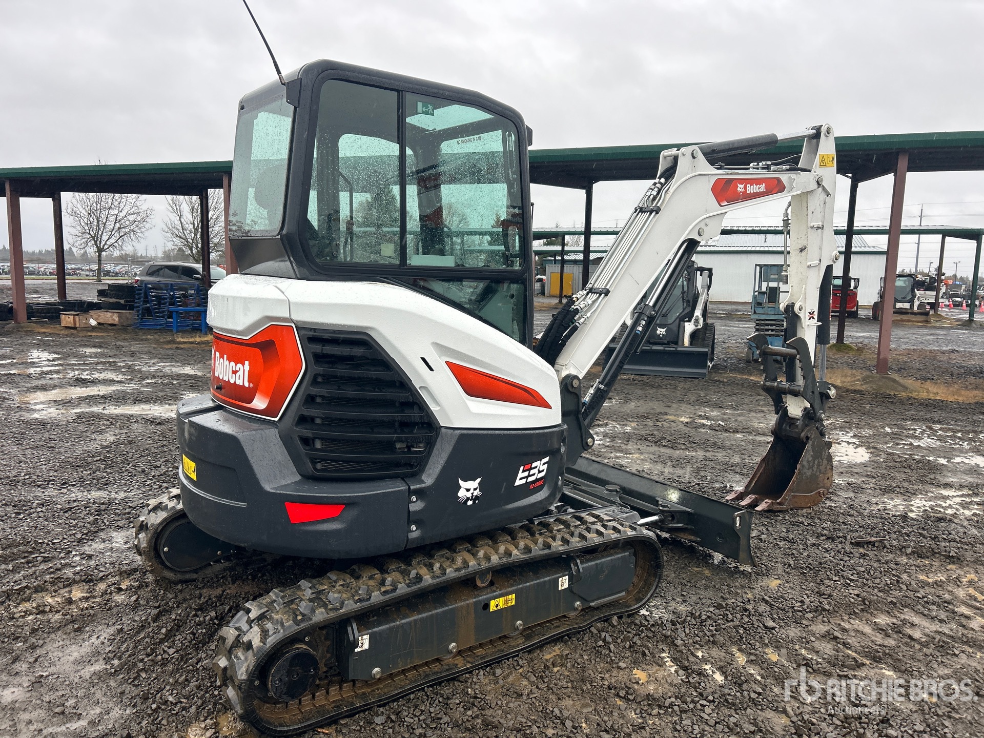 General Appearance with Bild, Ecke hinten rechts