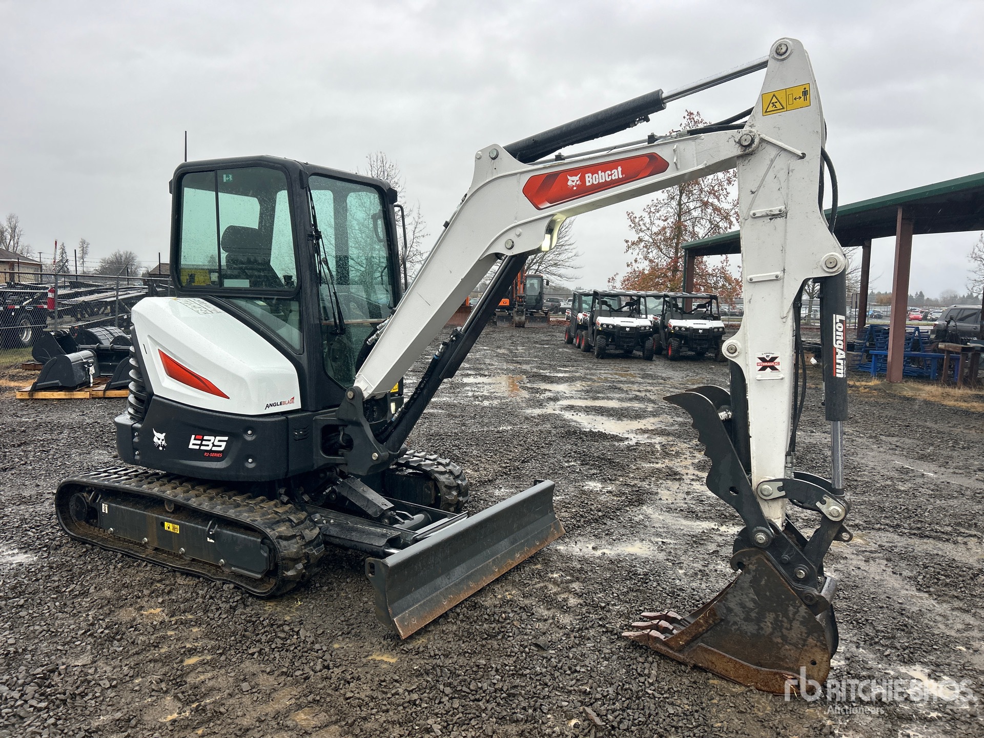 General Appearance with Bild, Ecke vorne rechts