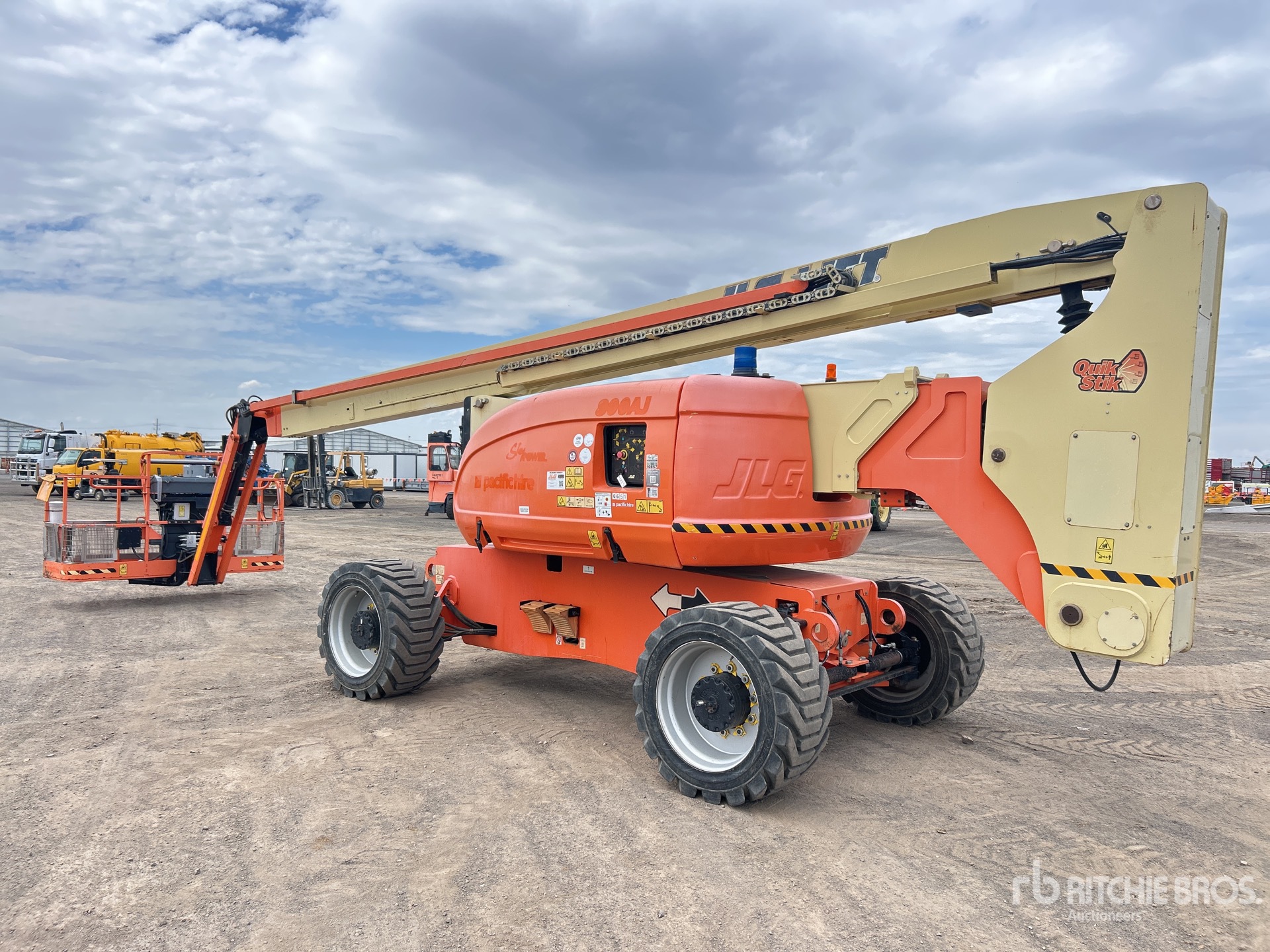 General Appearance with Zdjęcie, lewy dolny róg