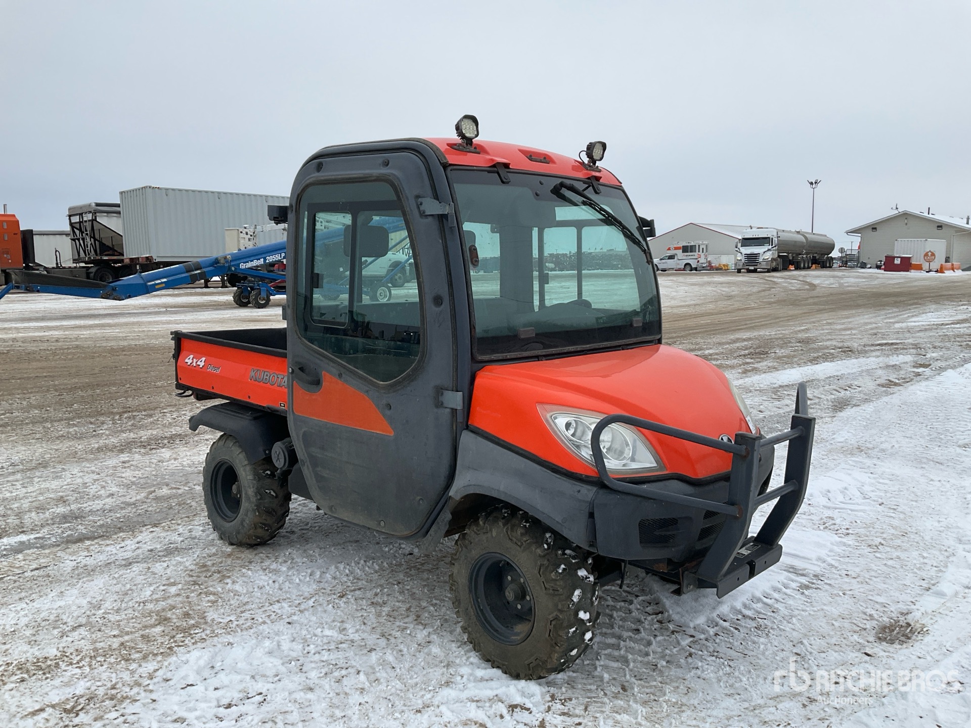 General Appearance with Picture, Right Front Corner