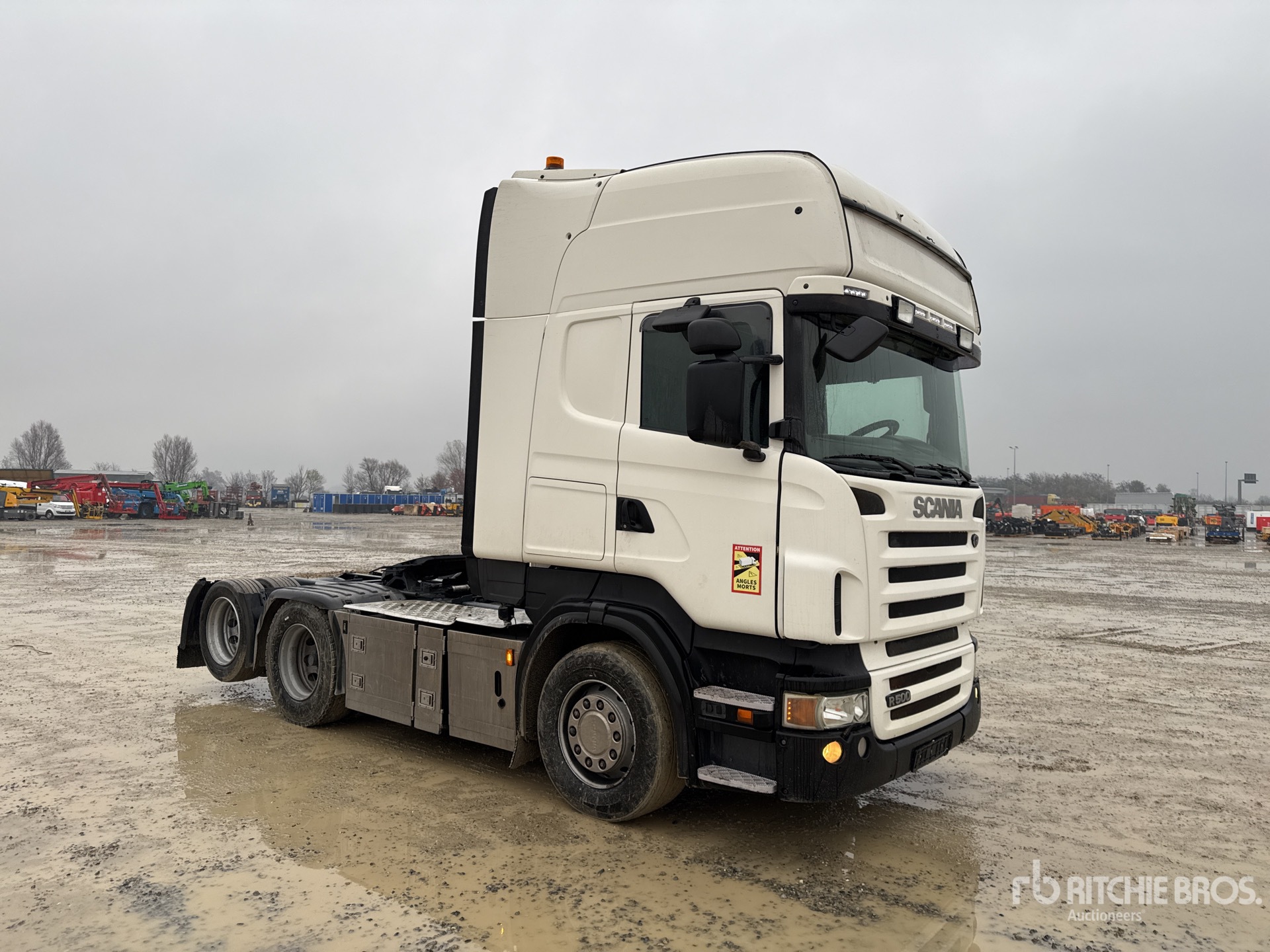 General Appearance with Imagen: esquina delantera derecha