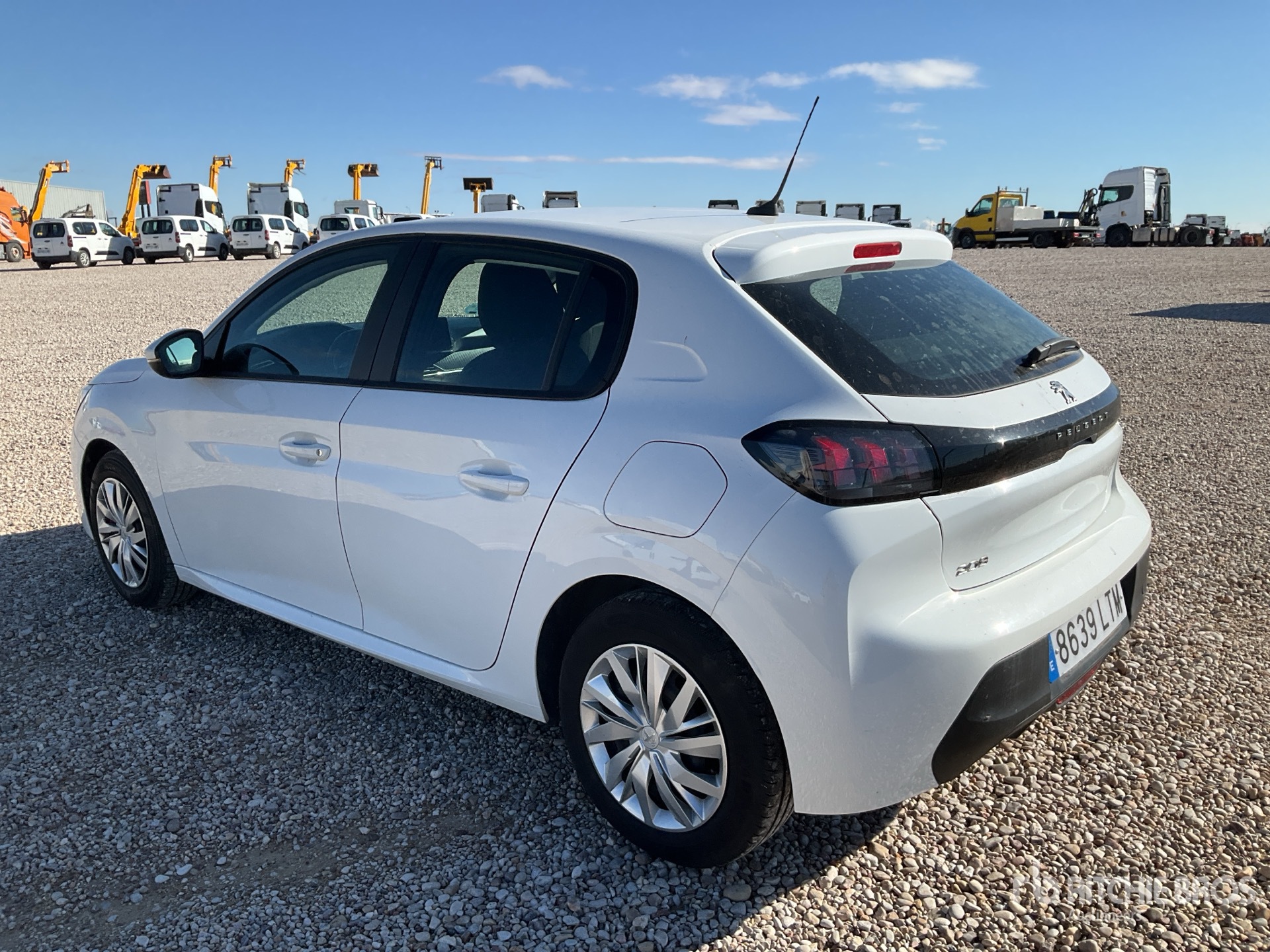 Aspect général with Image, coin arrière gauche