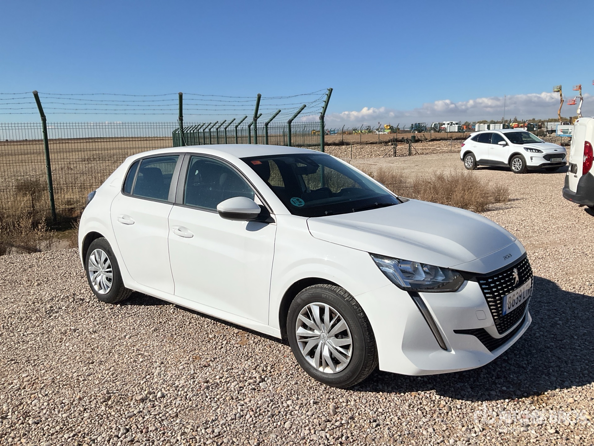 Aspect général with Image, coin avant droit