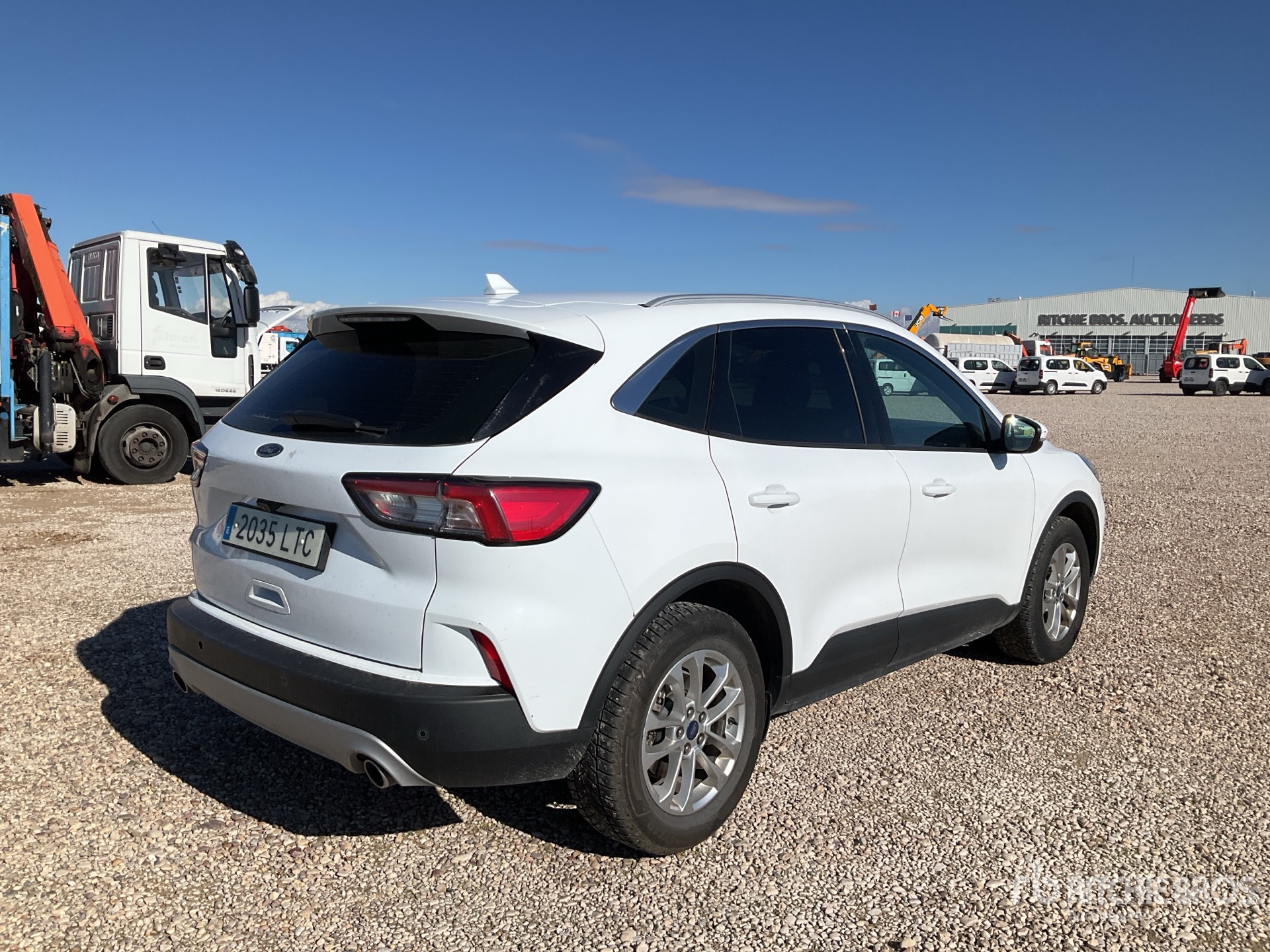 Aspect général with Image, coin arrière droit