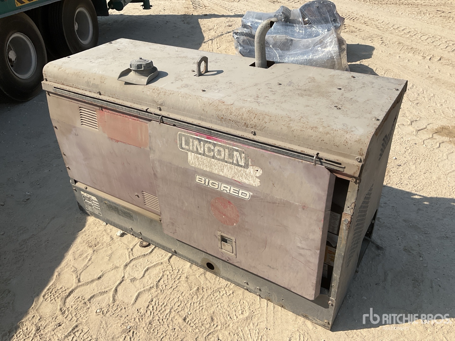 Aspect général with Image, coin arrière gauche