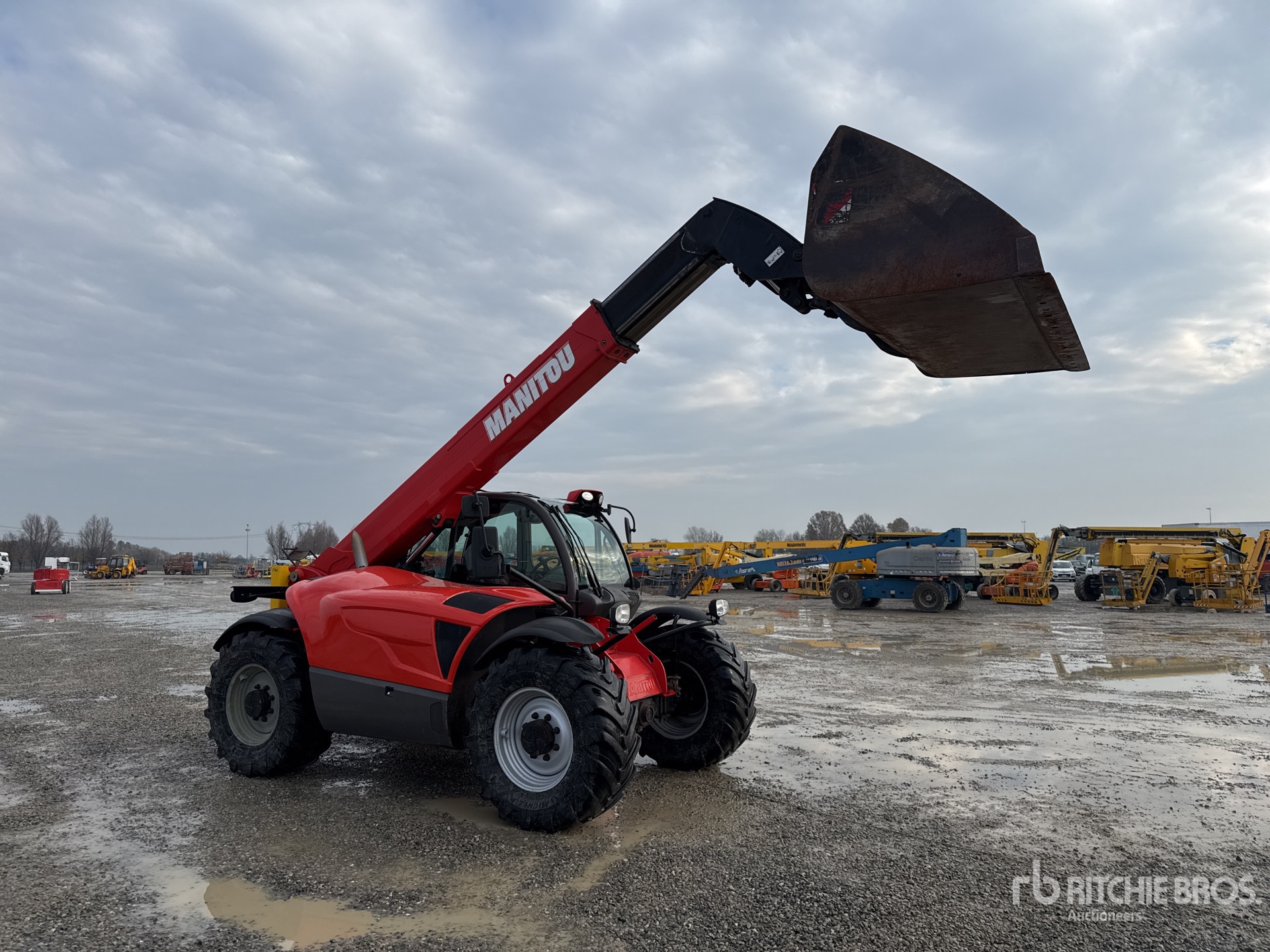 General Appearance with Picture, Right Front Corner