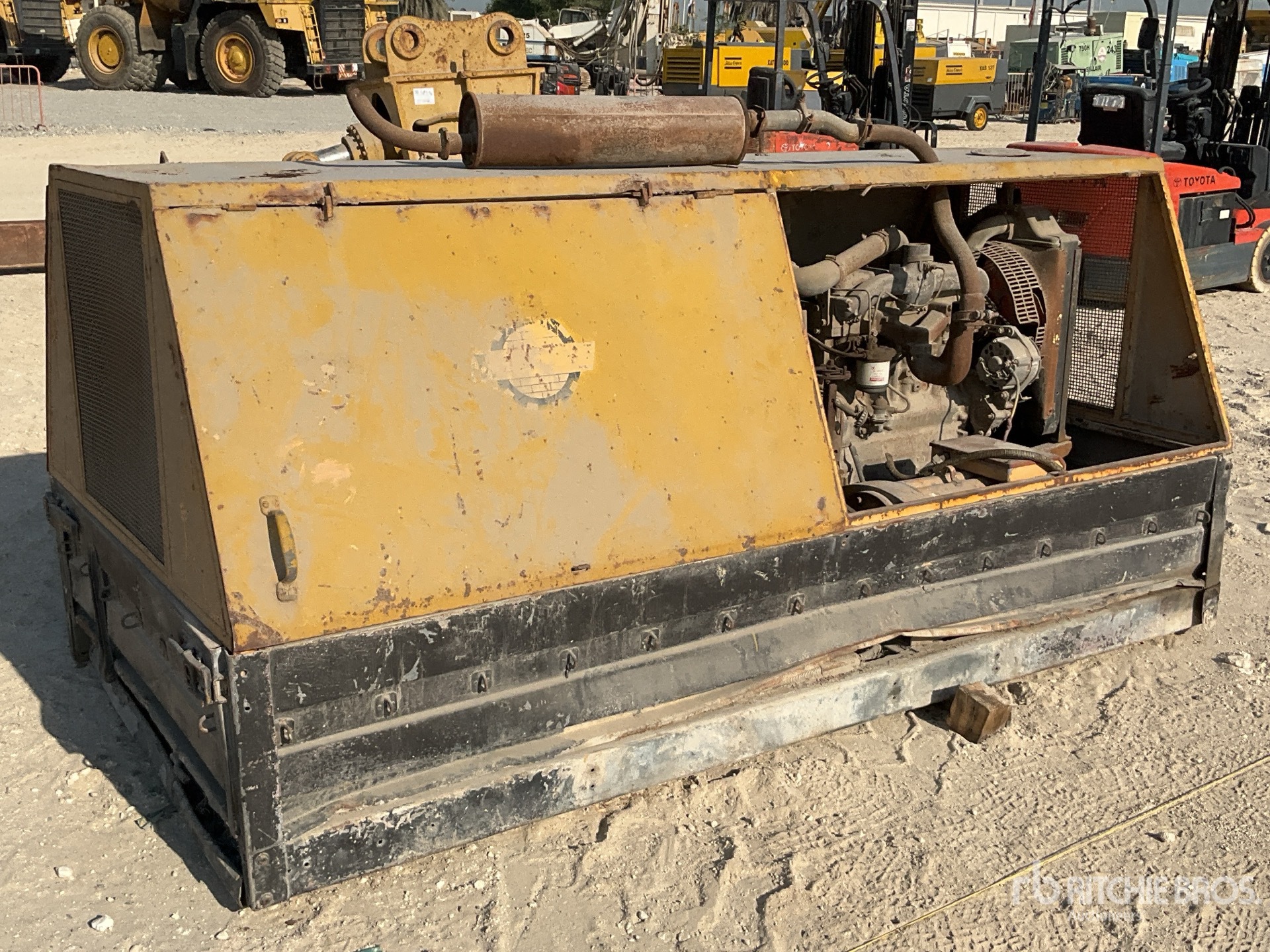 General Appearance with Imagen: esquina trasera izquierda