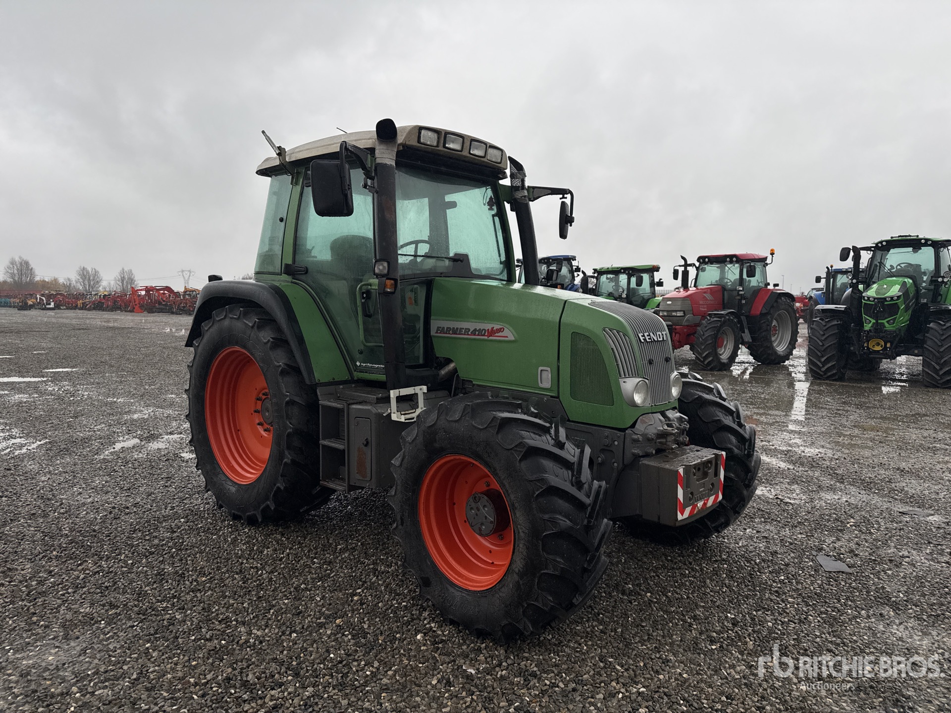 General Appearance with Foto, angolo anteriore destro