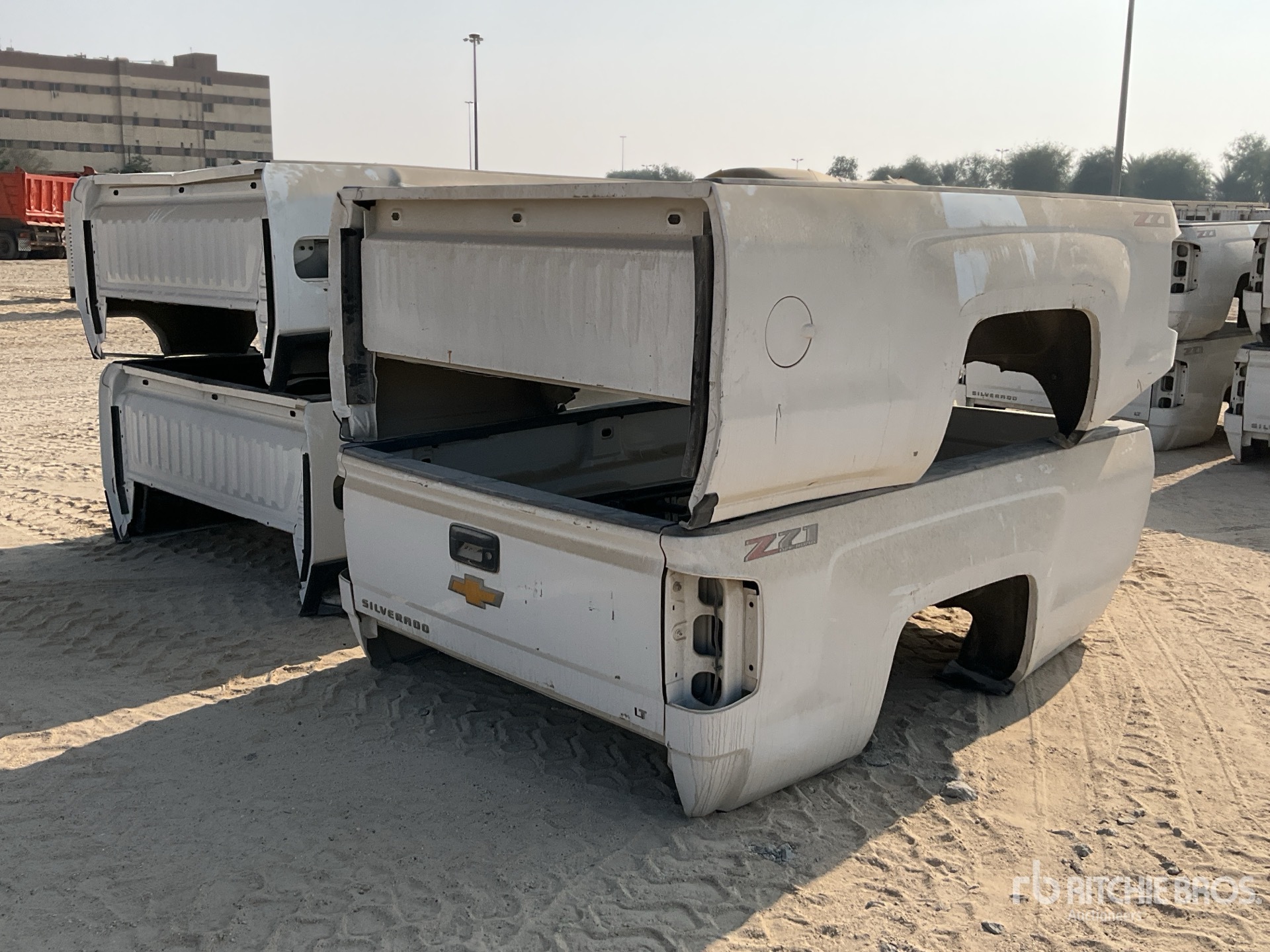 General Appearance with Imagen: esquina trasera derecha