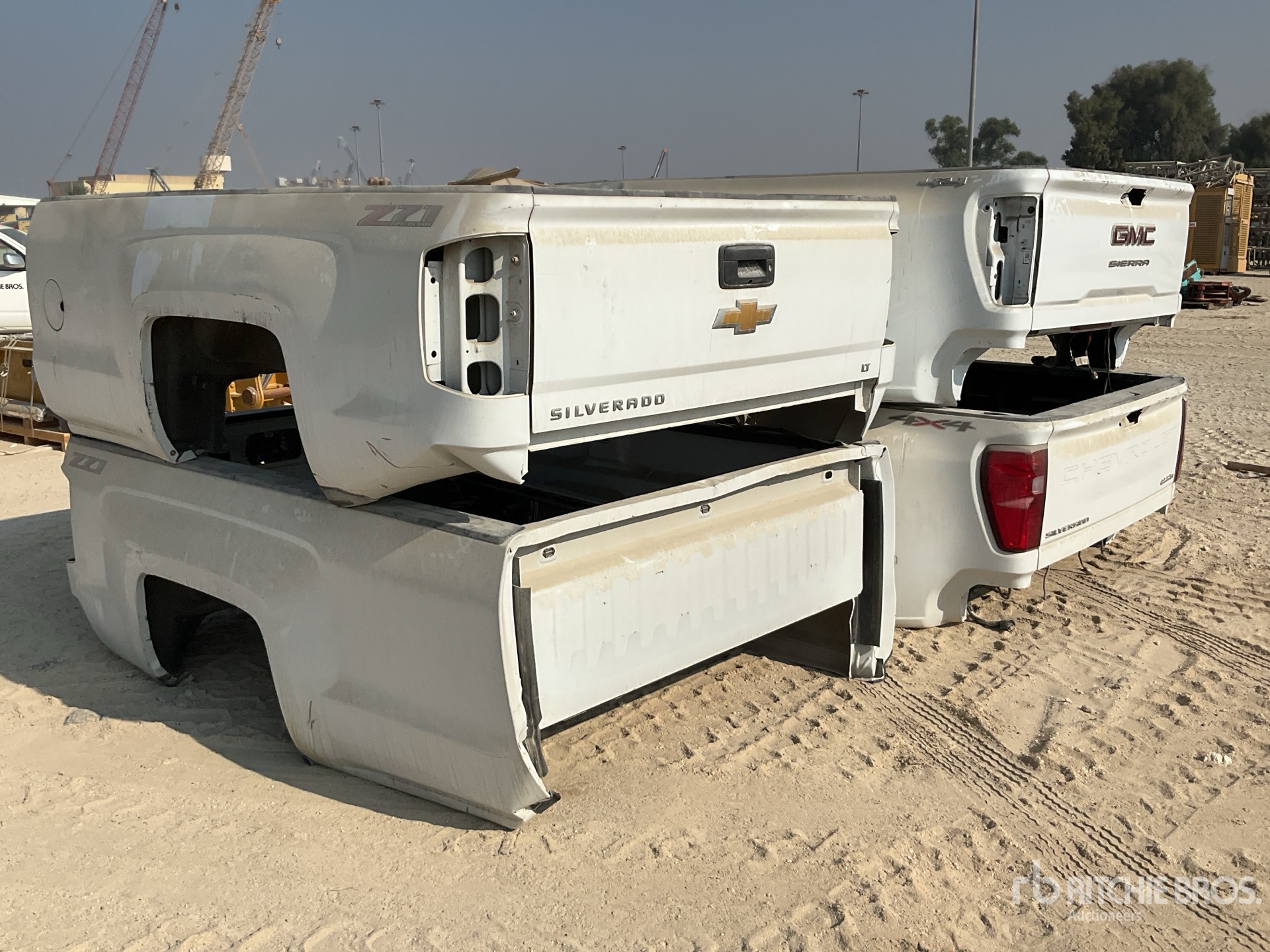 General Appearance with Imagen: esquina trasera izquierda