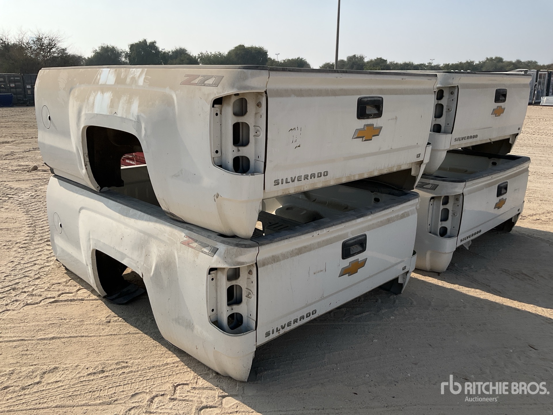 General Appearance with Imagen: esquina trasera izquierda