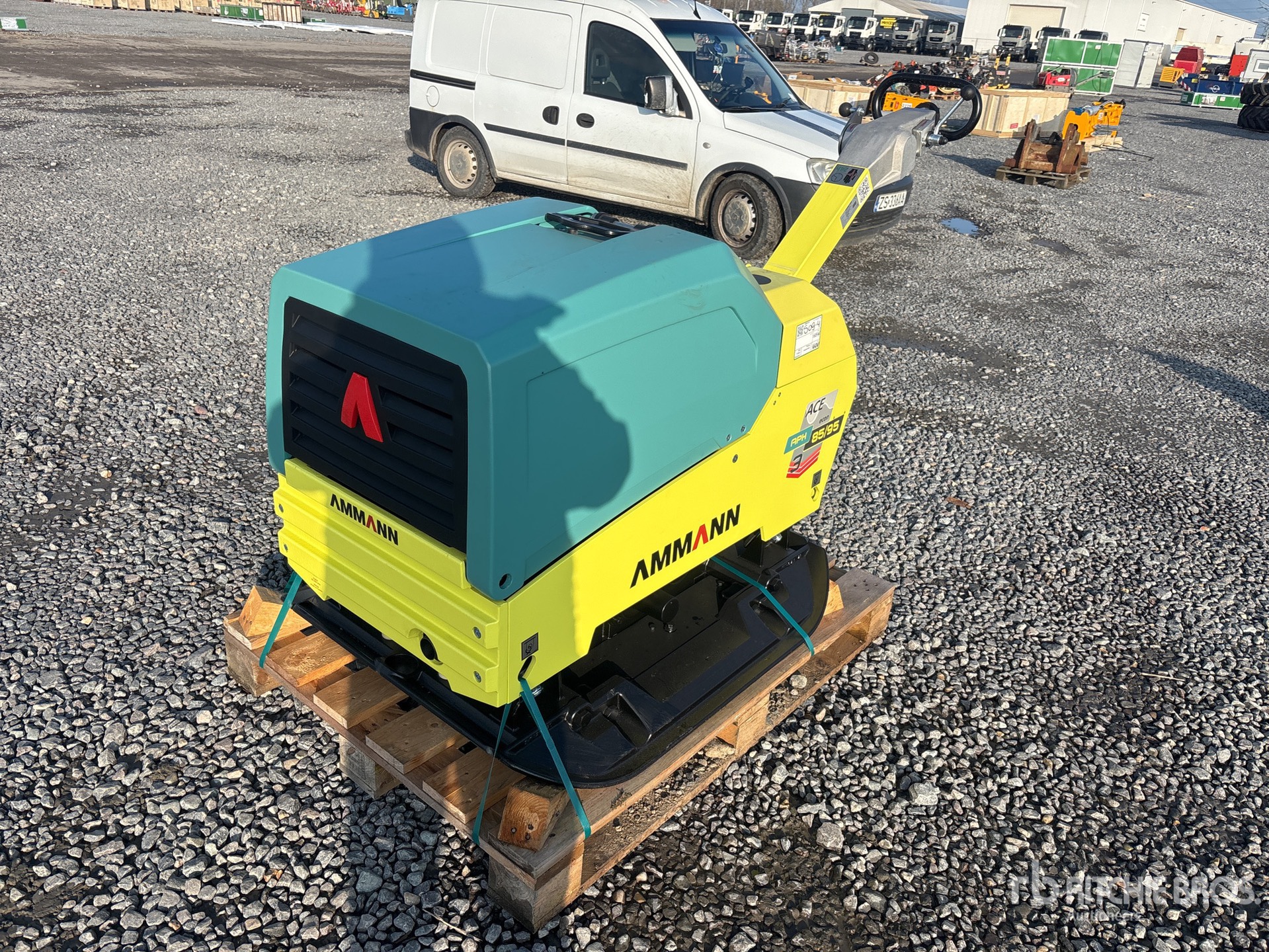 General Appearance with Imagen: esquina trasera derecha