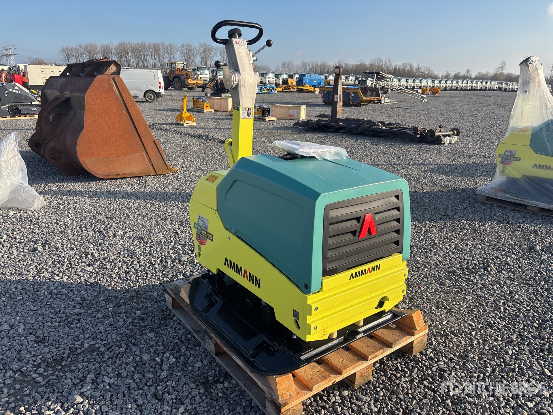 General Appearance with Imagen: esquina trasera izquierda