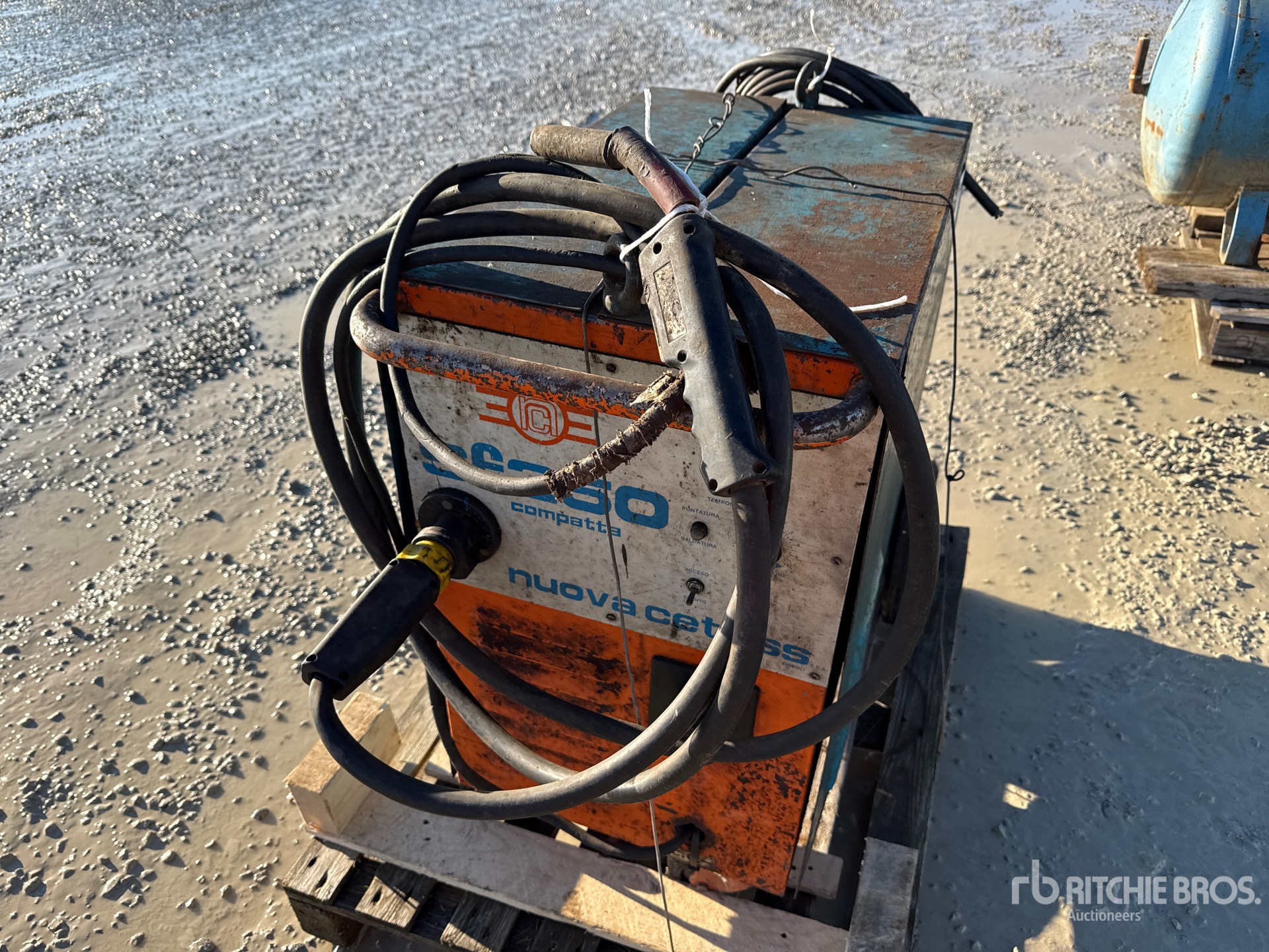 Aspect général with 