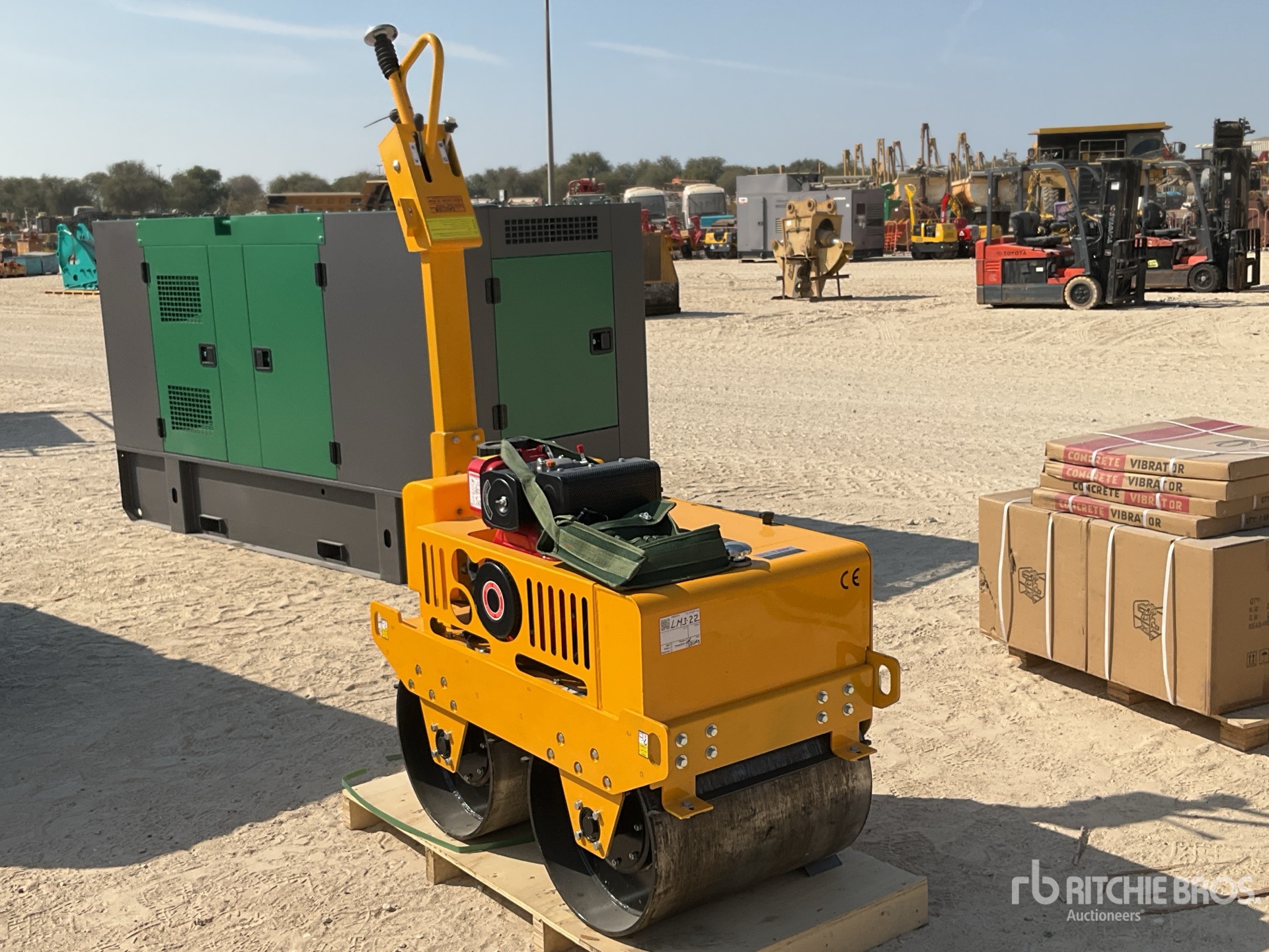 General Appearance with Picture, Right Front Corner