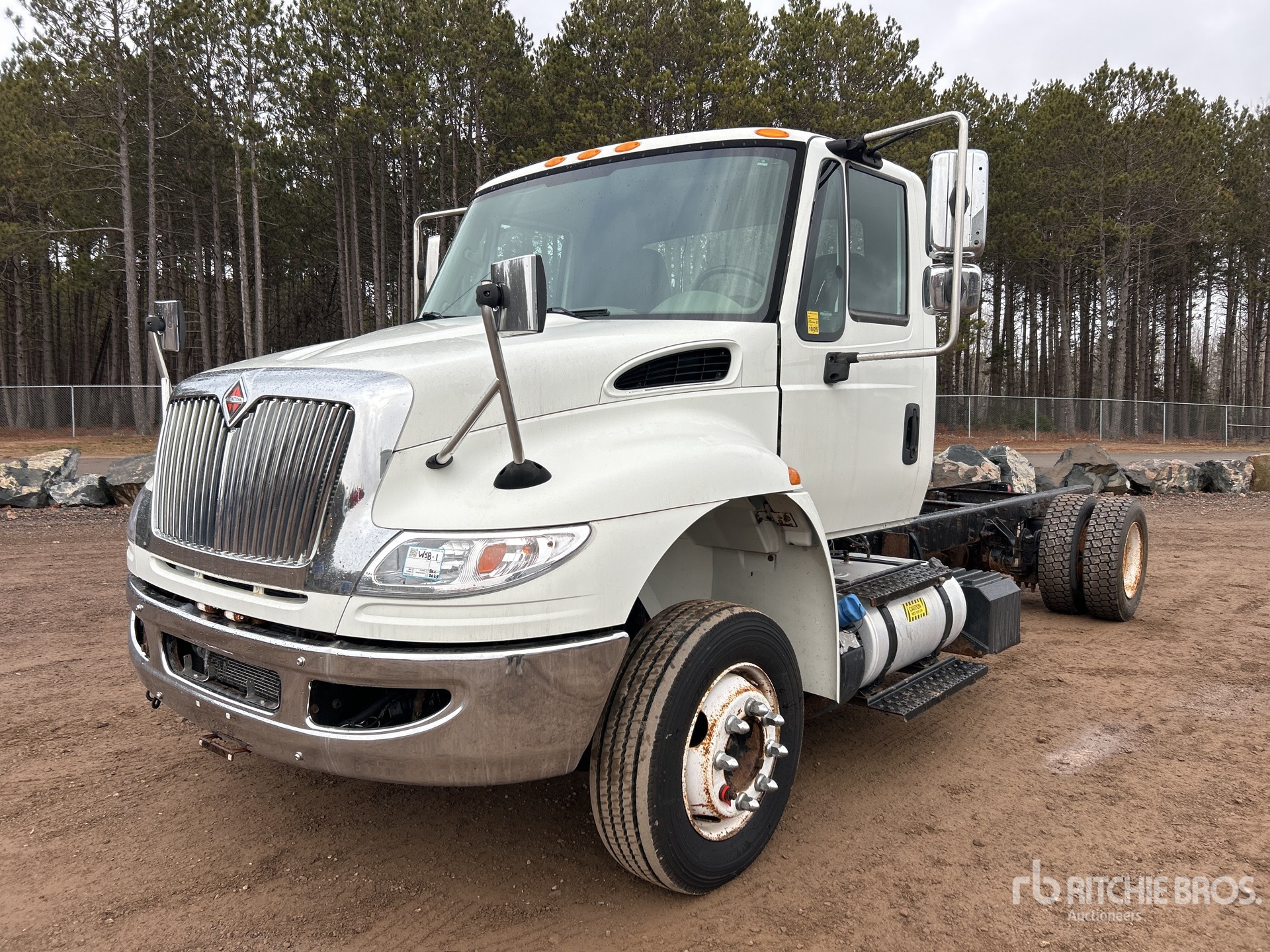 General Appearance with Featured Photo