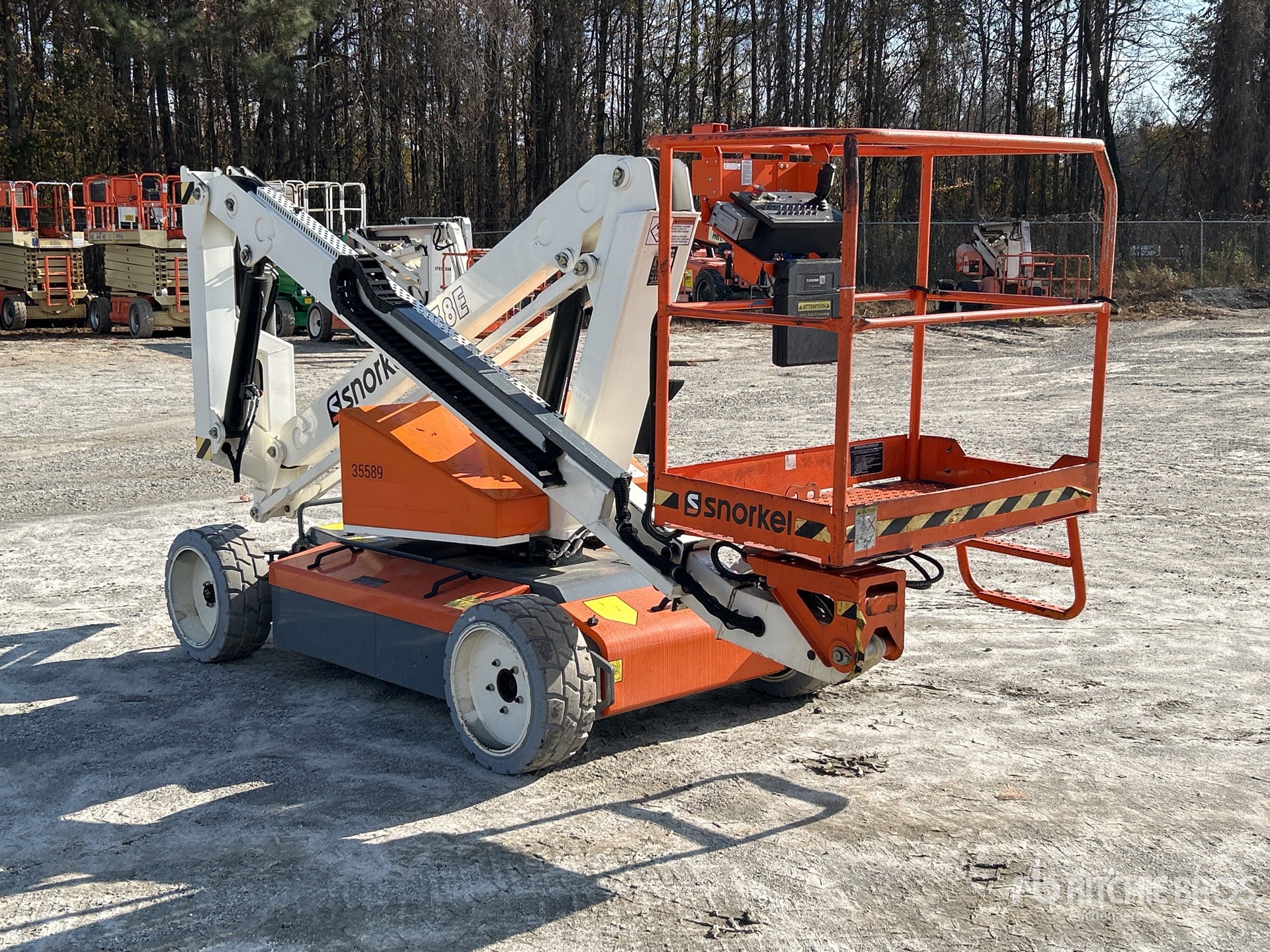 General Appearance with Picture, Right Front Corner