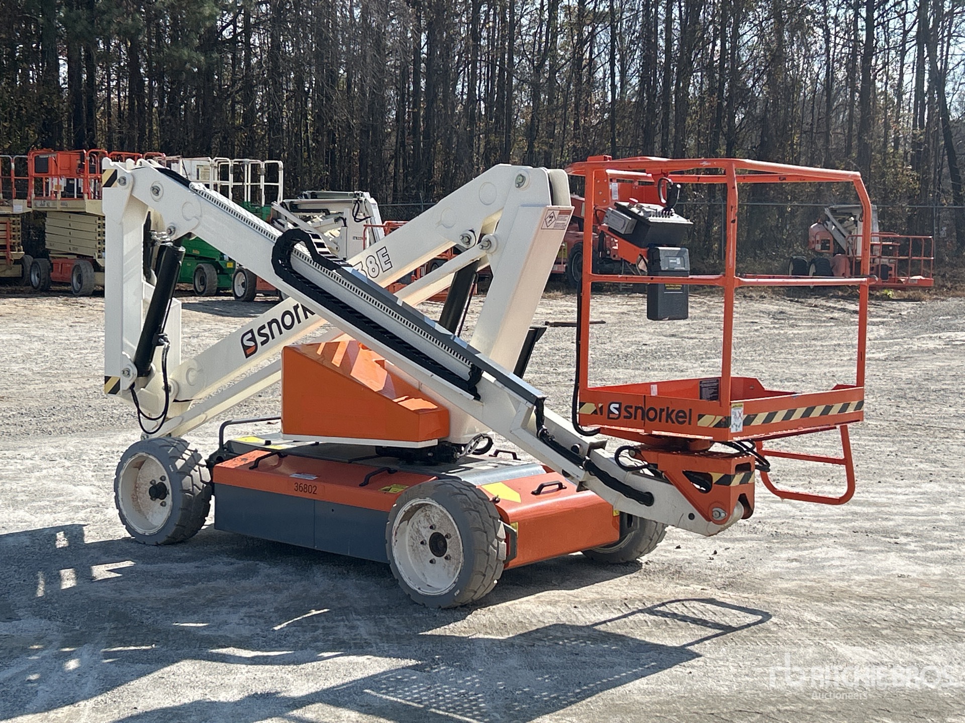 General Appearance with Imagen: esquina delantera derecha