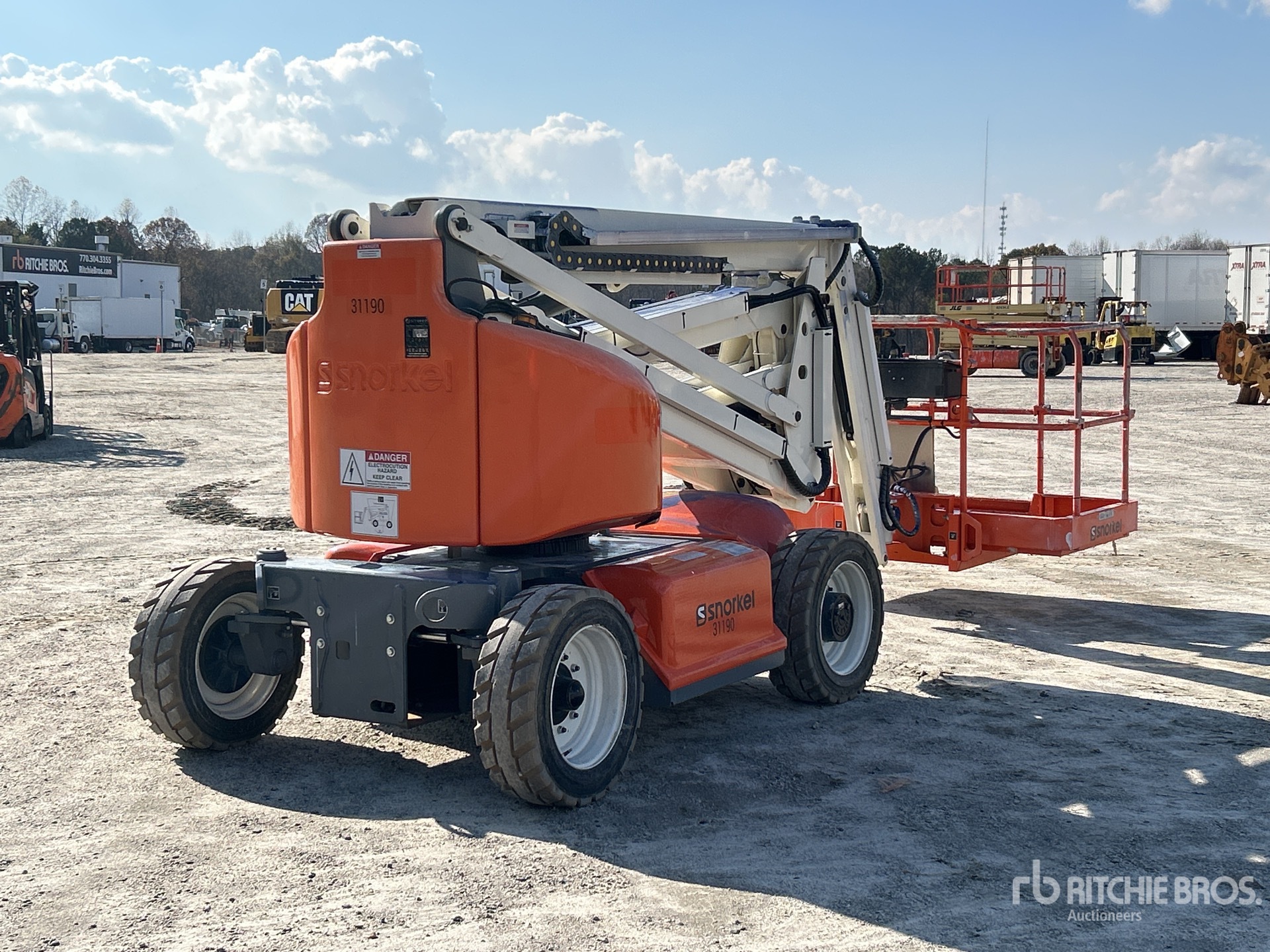 General Appearance with Imagen: esquina trasera derecha